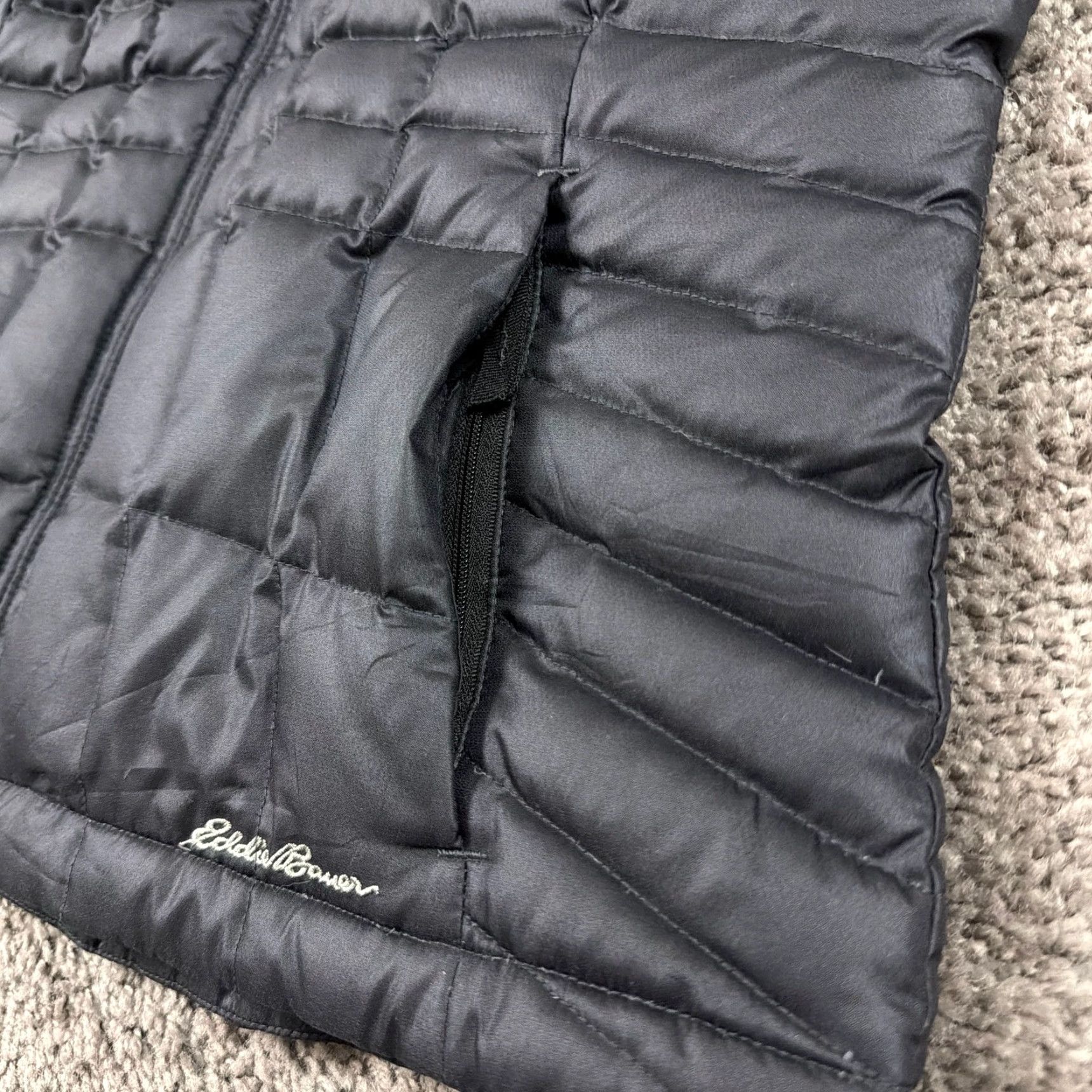 Eddie Bauer Eddie Bauer Vest Womens S Black Down Puffer Full Zip Quilted Zip Pockets VEST Womens S Black Down Puffer Full Zip Quilted Size S / US 4 / IT 40 - 3 Thumbnail