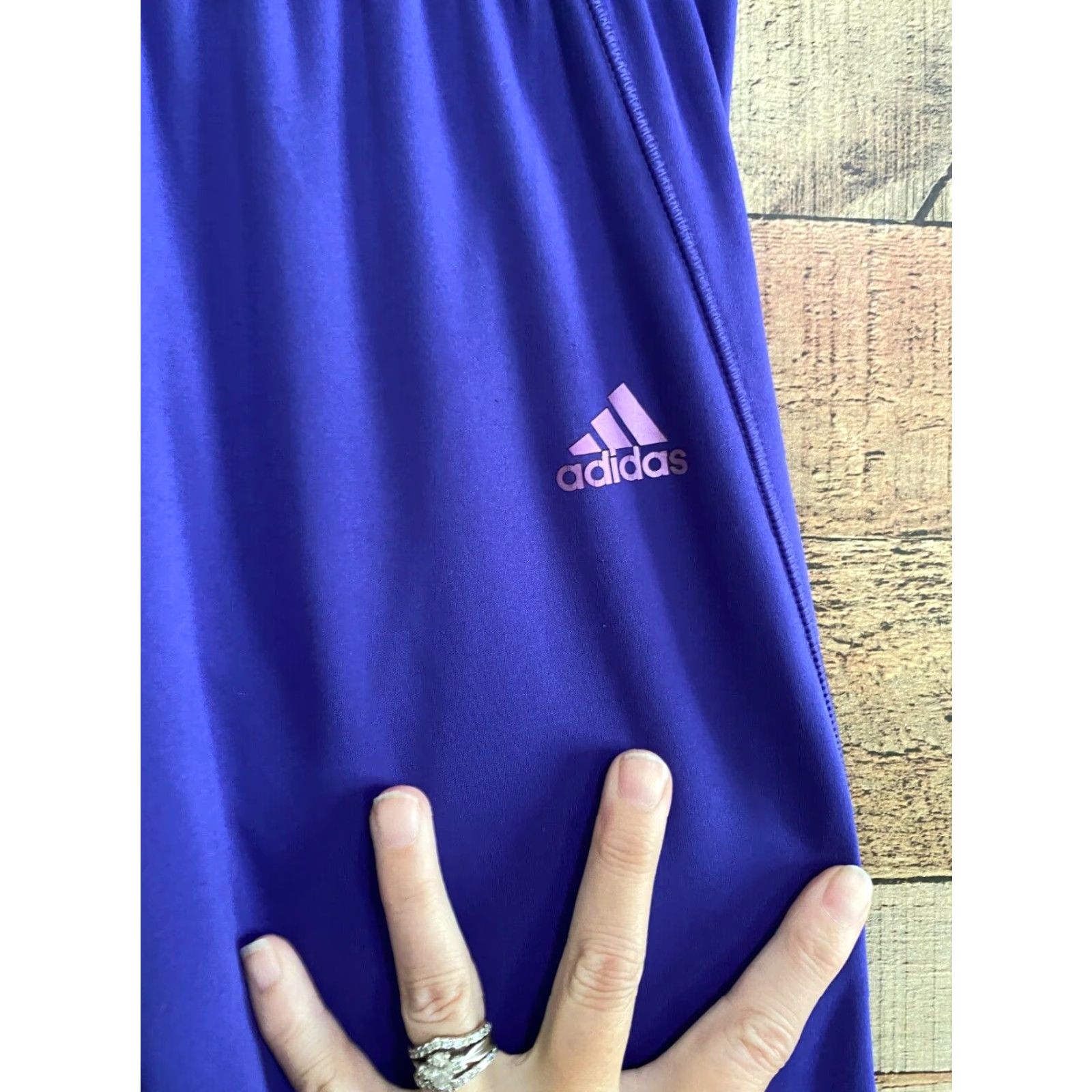 Adidas adidas Capris Women Athletic Workout Pants Purple Size Medium Capris Women Activewear Pants Regular Size M Size 32" / US 10 / IT 46 - 2 Thumbnail