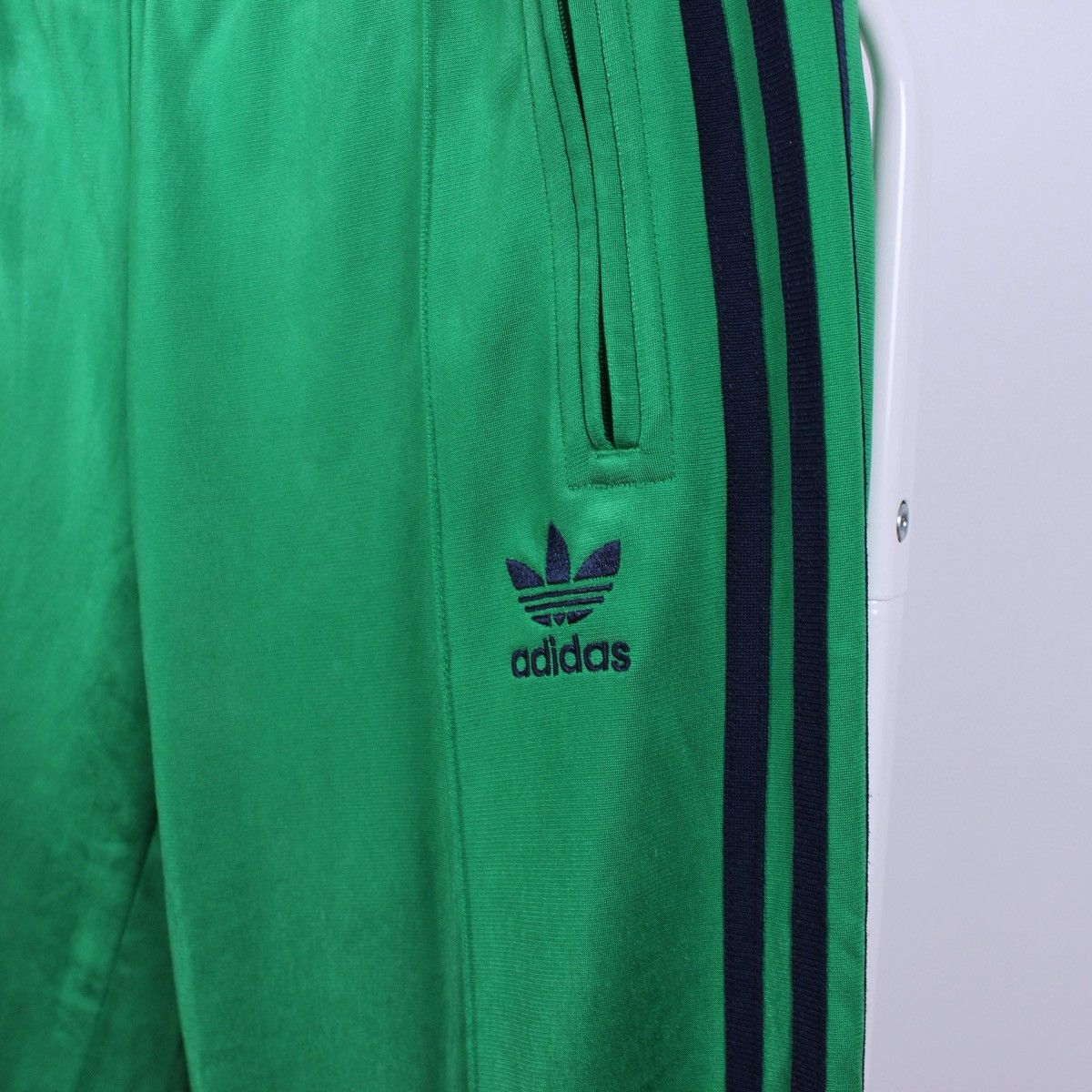Adidas Vintage Adidas Joggers Size 27" / US 4 / IT 40 - 3 Thumbnail
