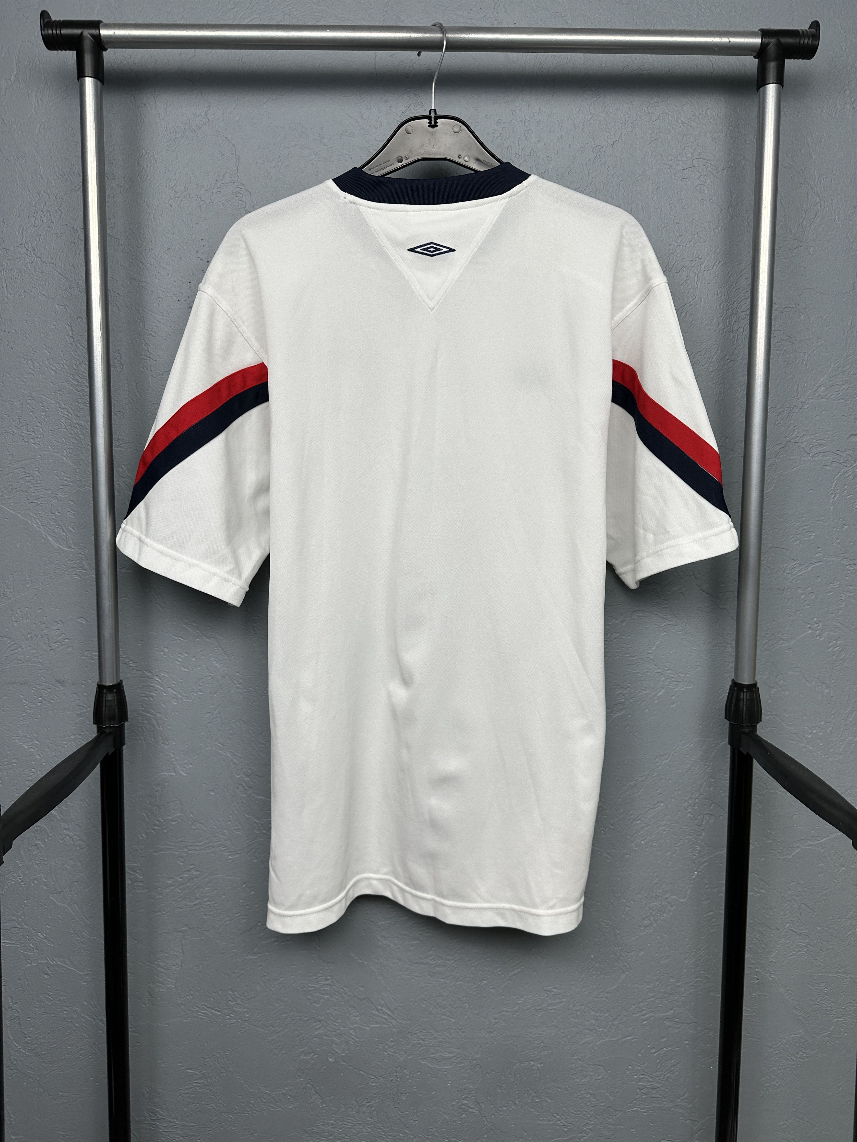 Umbro Umbro England Vintage Jersey T-Shirt Tee Size US XL / EU 56 / 4 - 9 Thumbnail