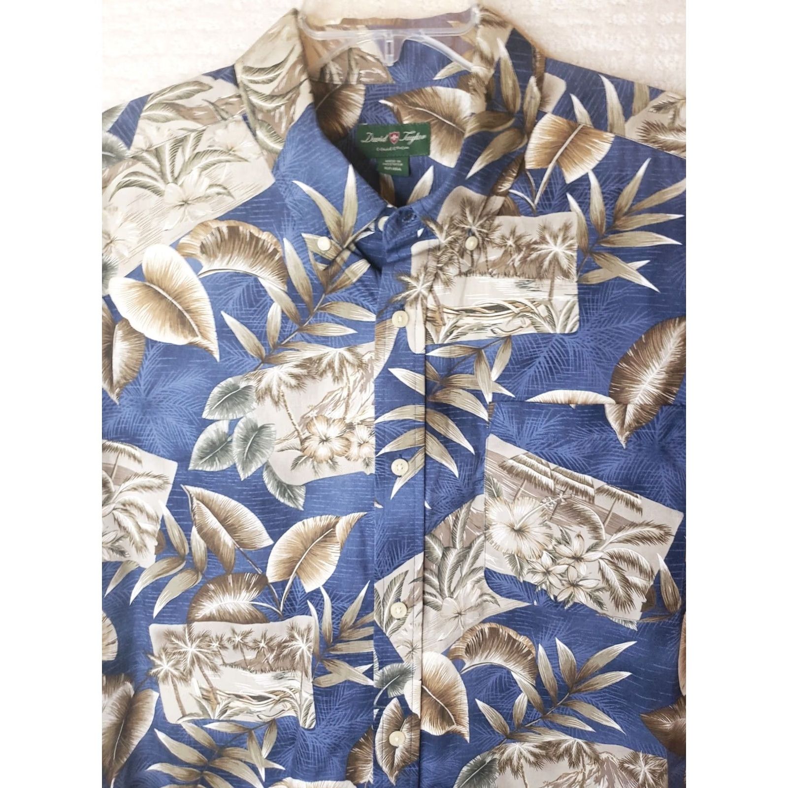 Vintage David Taylor Hawaiian Camp Shirt XLT Tan Blue Palms Ocean Mountains Men's Big & Tall Cotton Casual Summer Button-Up Collared Short Sleeve Relaxed Fit Size US XL / EU 56 / 4 - 3 Thumbnail
