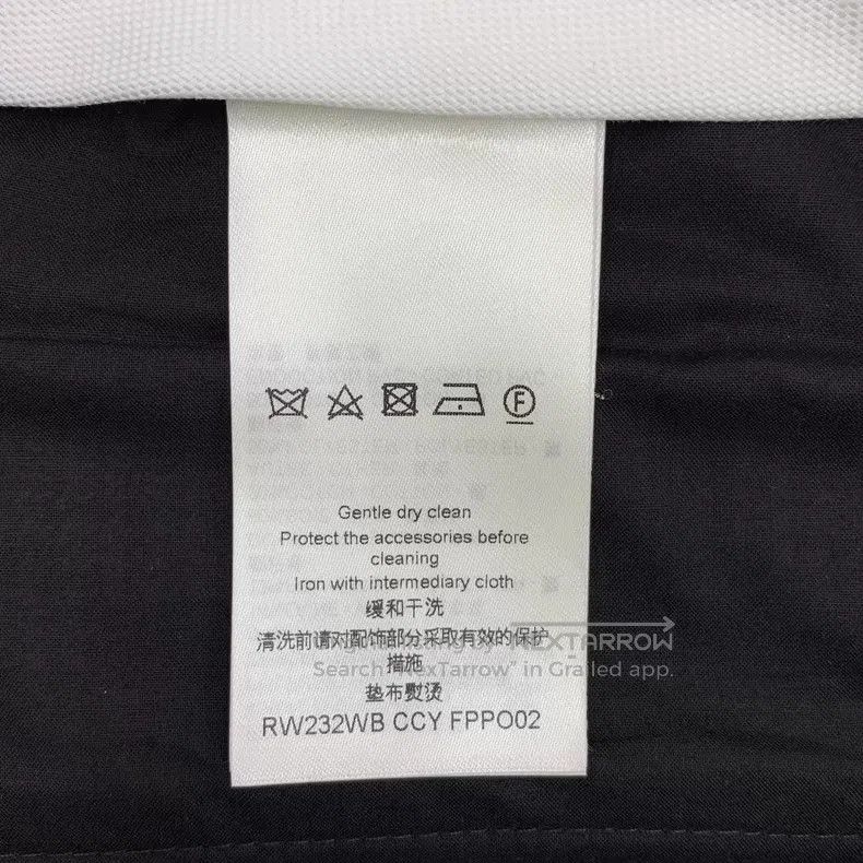Louis Vuitton Louis Vuitton 23 styles of light brown houndstooth wool ca Size US 36 / EU 52 - 8 Thumbnail