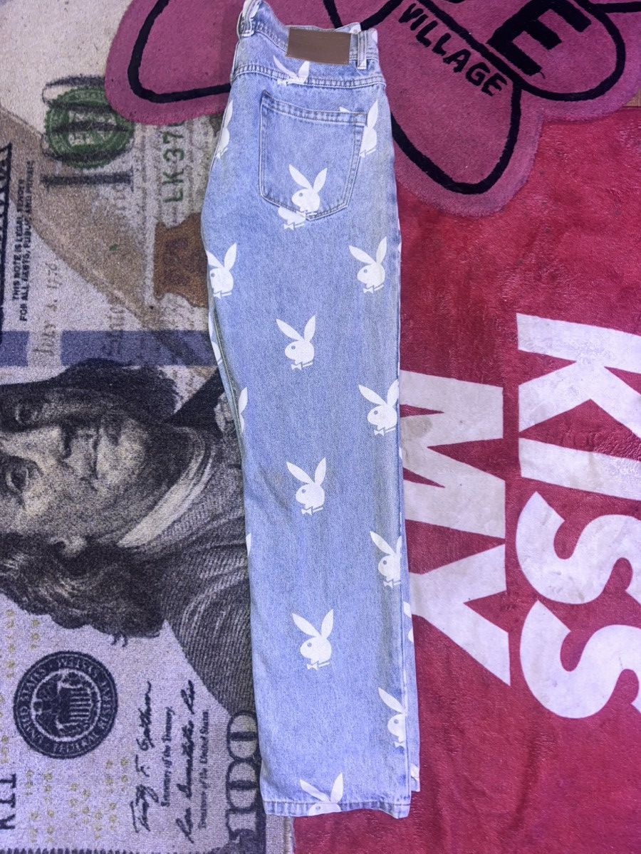 Other Playboy logo printed all over jeans Size US 33 - 4 Thumbnail