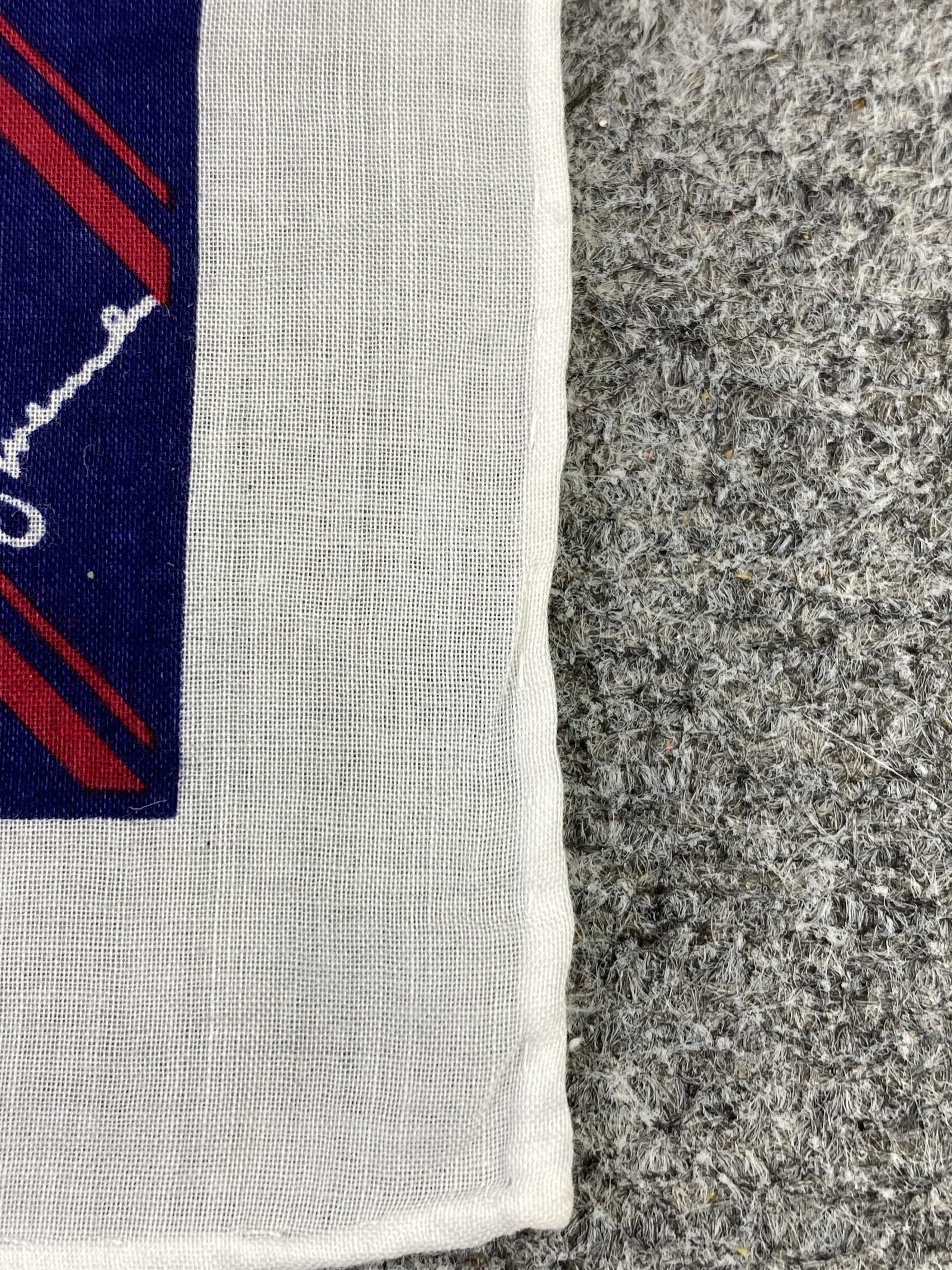Givenchy Vintage Givenchy Handkerchief / Neckerchief KT0183 Size ONE SIZE - 6 Thumbnail