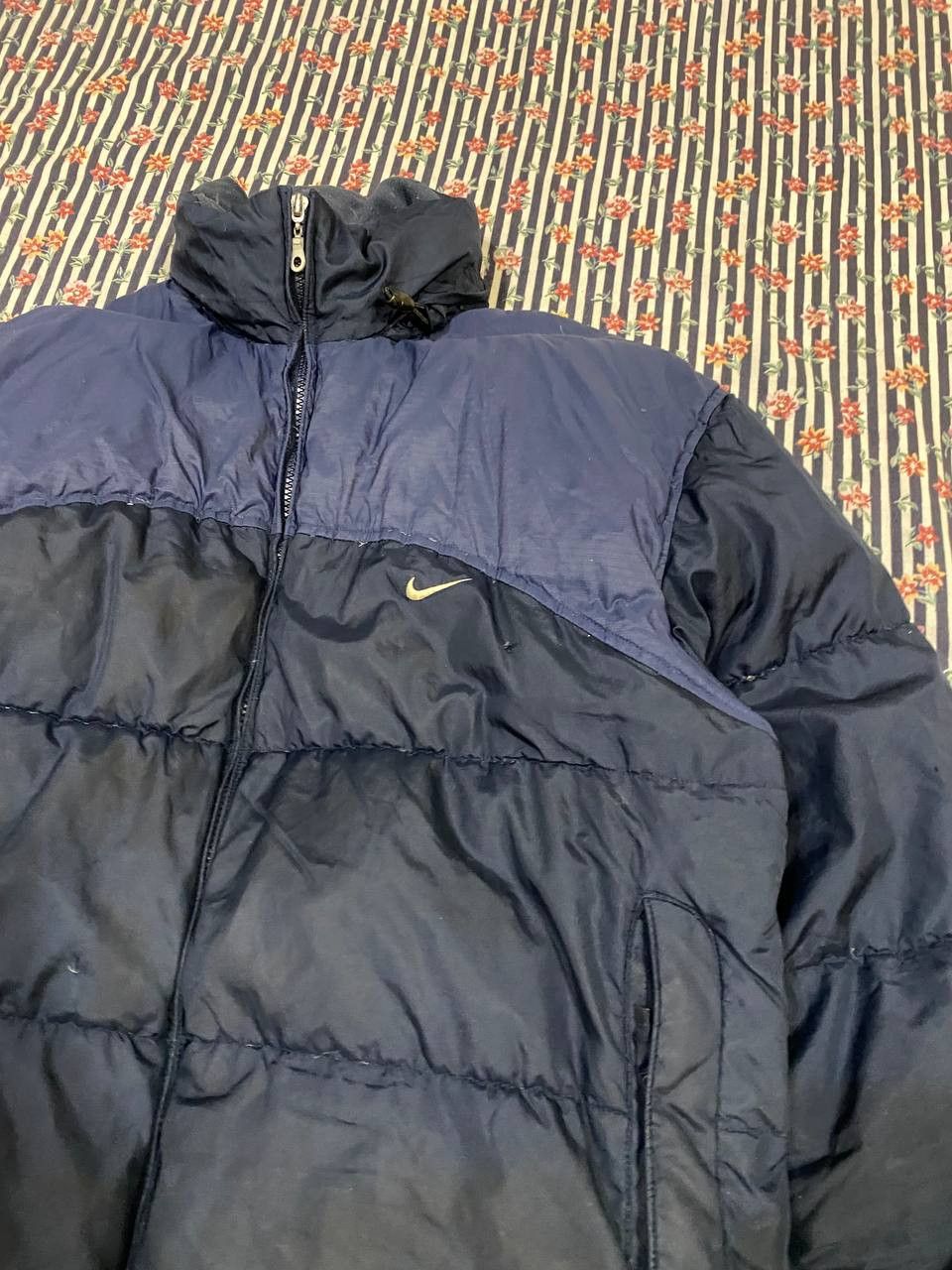 Nike Vintage Nike Y2K Logo Light Jacket Size XL Size US XL / EU 56 / 4 - 8 Thumbnail