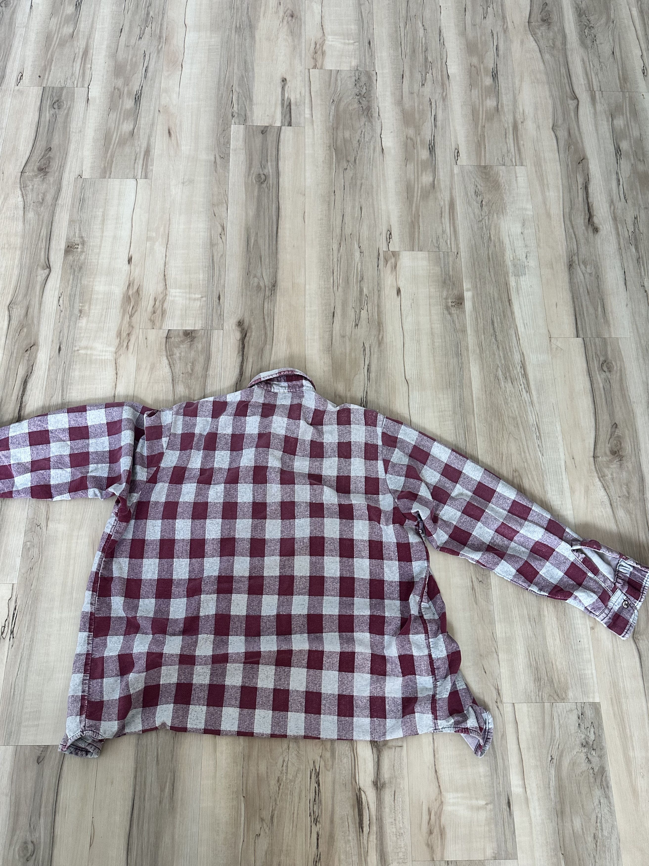 Carhartt Carhartt Light Red Flannel Shirt – Size L Size US L / EU 52-54 / 3 - 2 Thumbnail