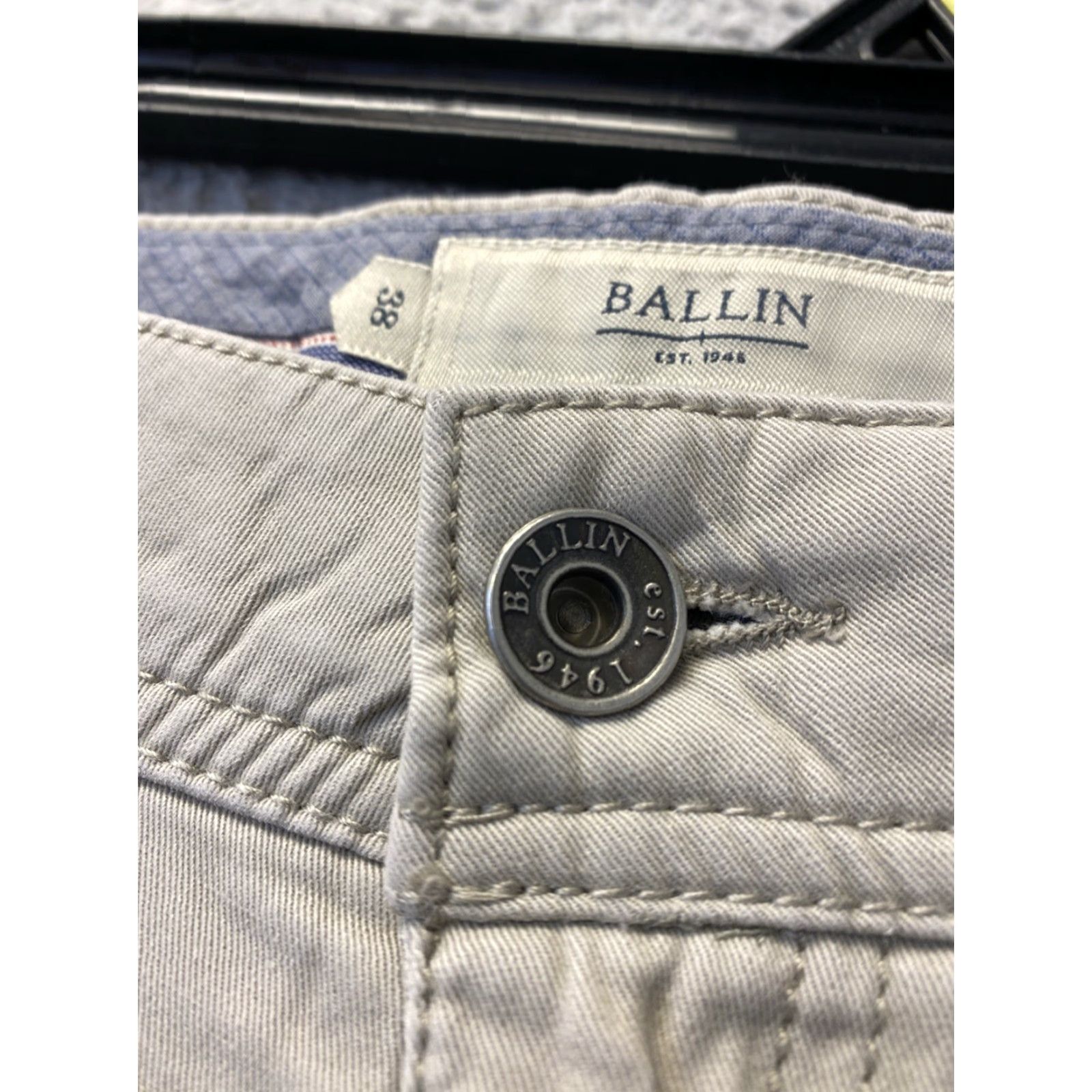 Vintage BALLIN Pants Adult 38x30 Light Gray Flat Front Cotton Blend Straight Leg Khakis Preppy Mens Size US 38 / EU 54 - 3 Thumbnail