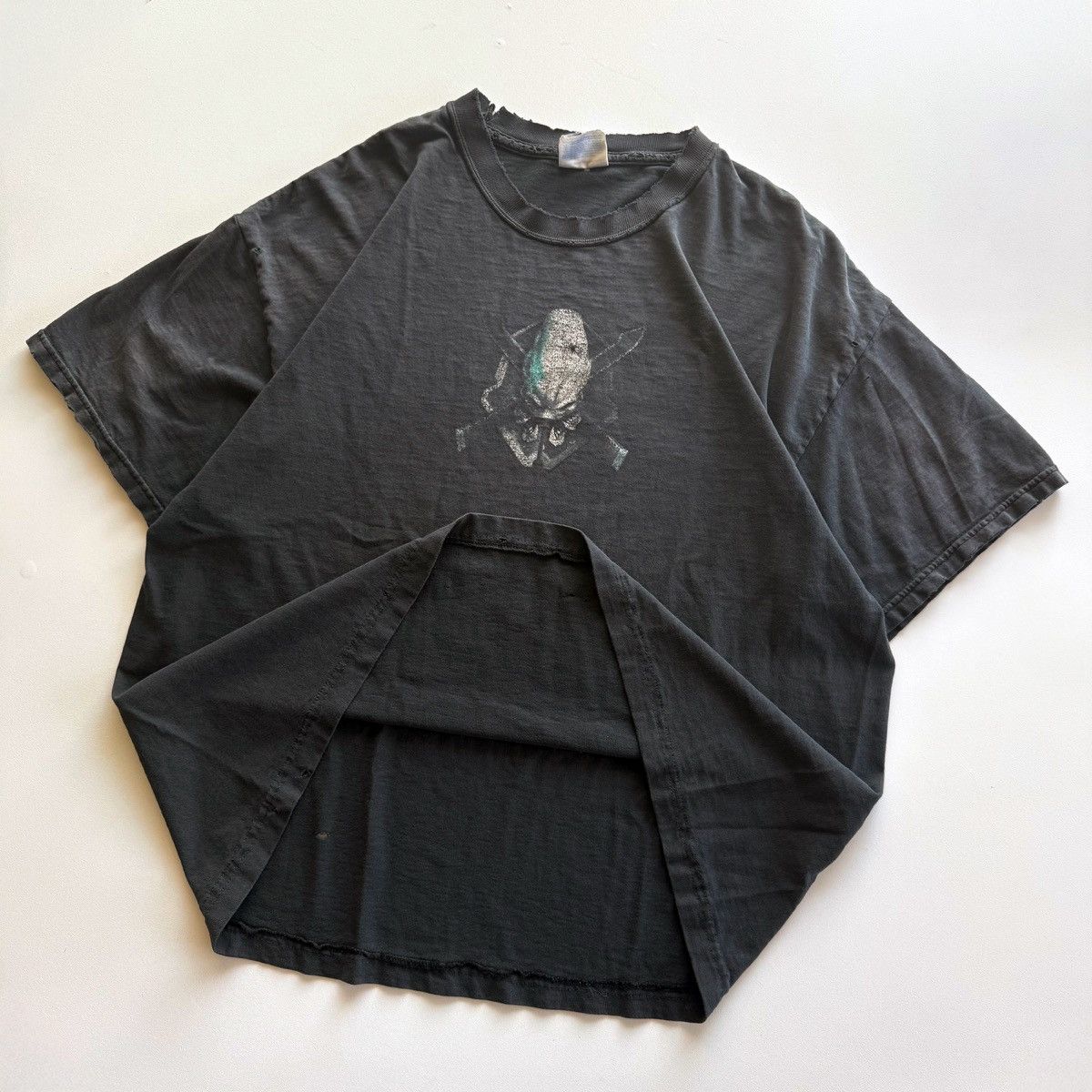 Vintage 2004 Vintage Halo 2 Legendary Logo Distressed Fader Tee Size US XL / EU 56 / 4 - 3 Thumbnail