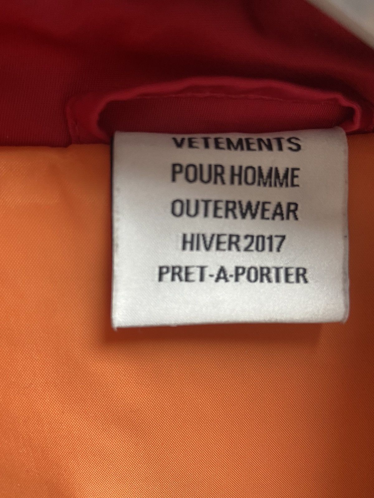 Vetements XS VETEMENTS fw16 Oversized RED bomber jacket Size US XS / EU 42 / 0 - 7 Thumbnail
