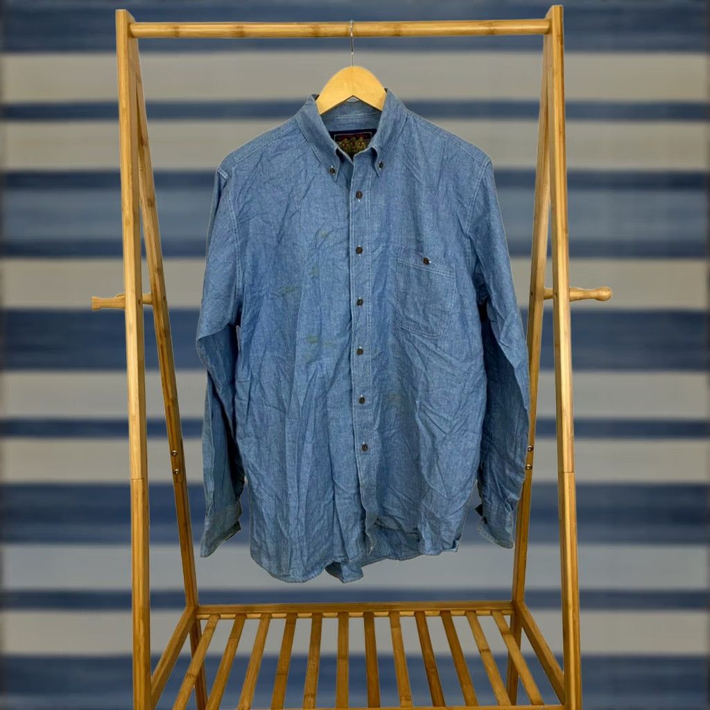 Ralph Lauren VTG Ralph Lauren CHAPS Shirt Chambray Button-Down Long Sleeve M Blue Mens Size US M / EU 48-50 / 2 - 1 Thumbnail