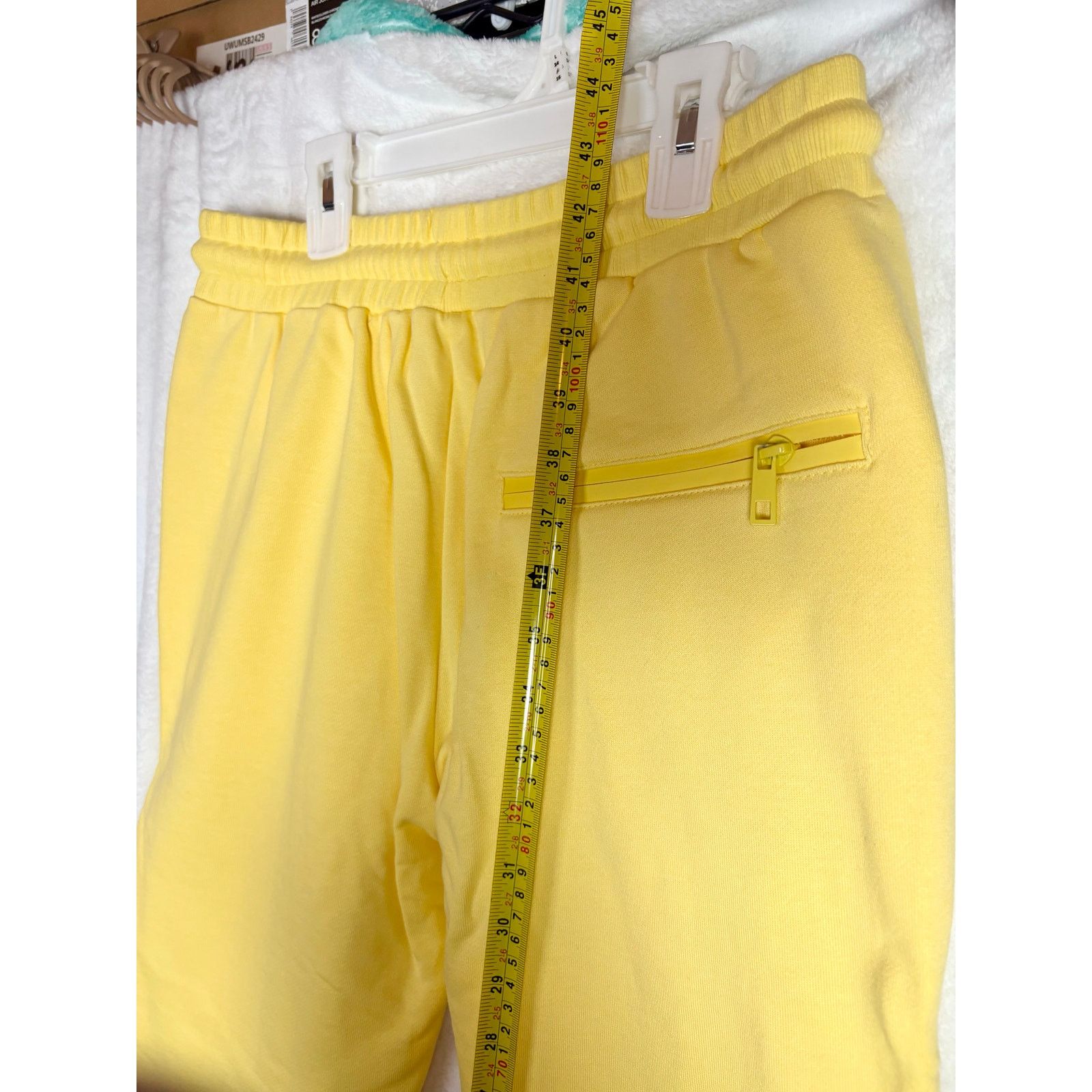 Other NWT Fifth Loop Bitter Sweet Joggers (yellow), Sz. M Size US 30 / EU 46 - 6 Thumbnail