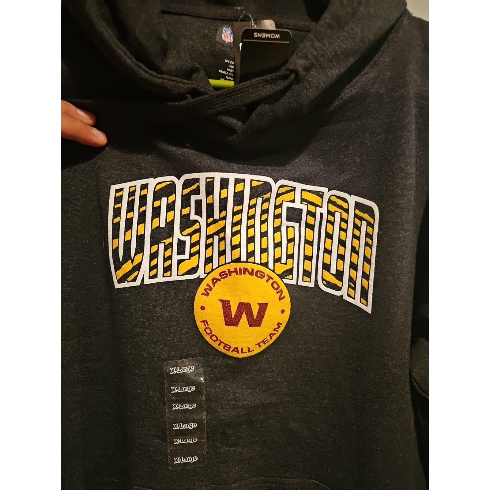 Zubaz Zubaz NFL Women's Washington Football Team Hoodie XL NWT Size US XL / EU 56 / 4 - 2 Thumbnail