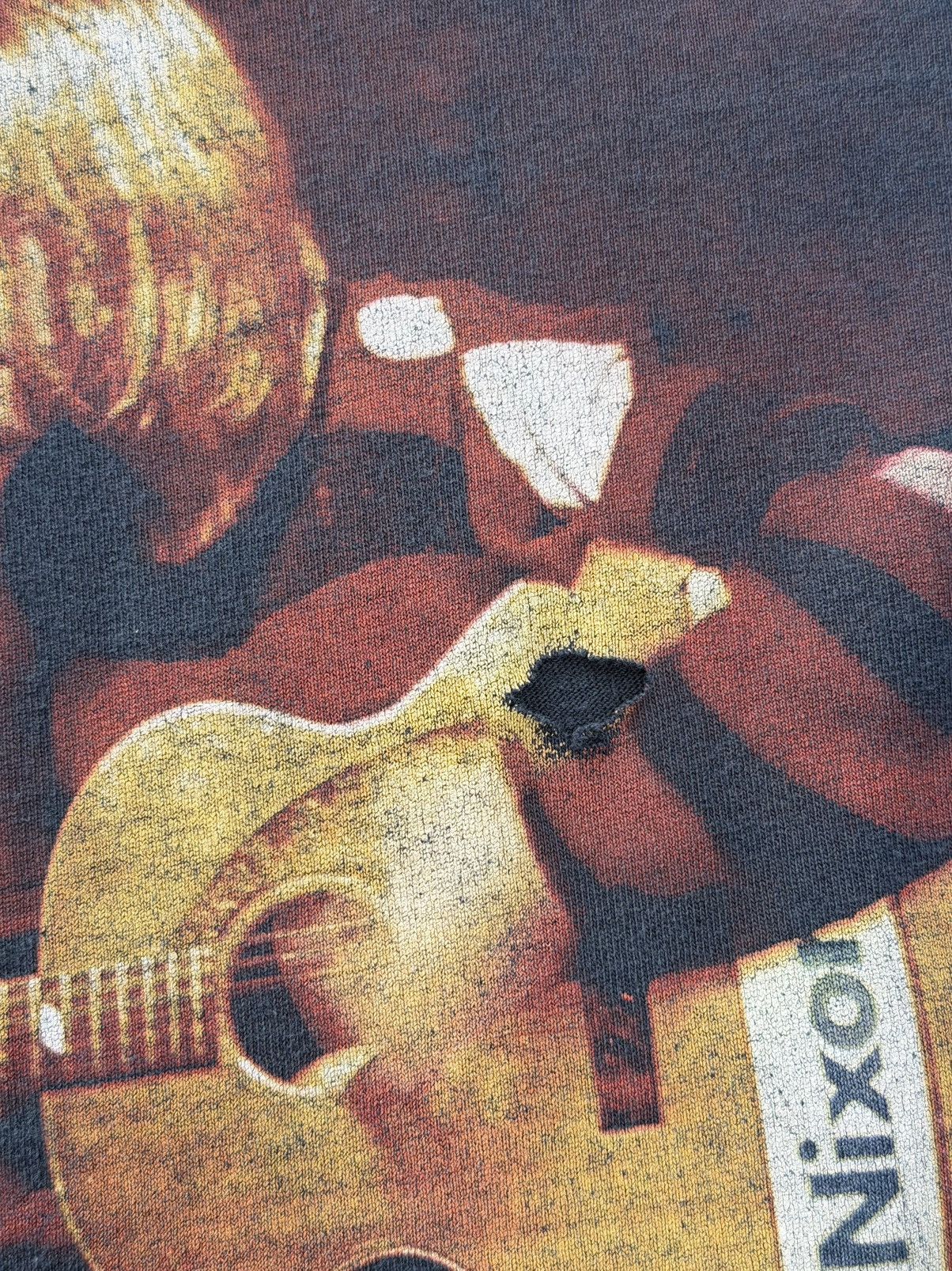 Vintage Vintage Kurt Cobain MTV Unplugged Nixon Nirvana Tee Large Size US L / EU 52-54 / 3 - 6 Thumbnail