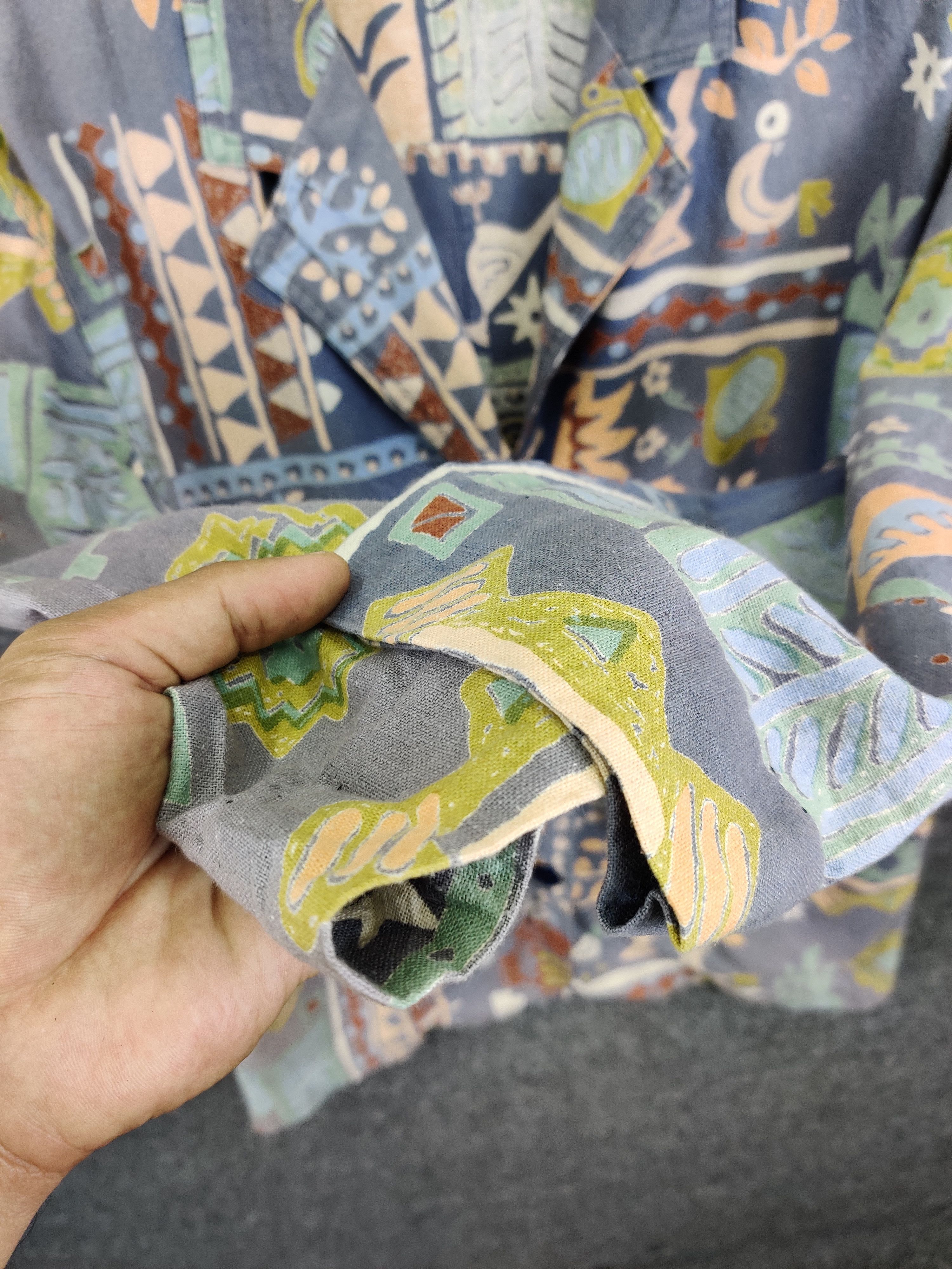 The Unbranded Brand Vintage Unbrand Art Hawaii Blazer Coat Nice Design Size US L / EU 52-54 / 3 - 7 Thumbnail