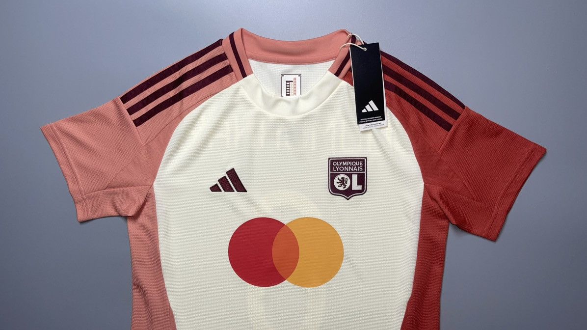 Adidas NWT WOMEN LYON ADIDAS 2024/2025 FOOTBALL JERSEY #6 DUMORNAY Size M / US 6-8 / IT 42-44 - 3 Thumbnail