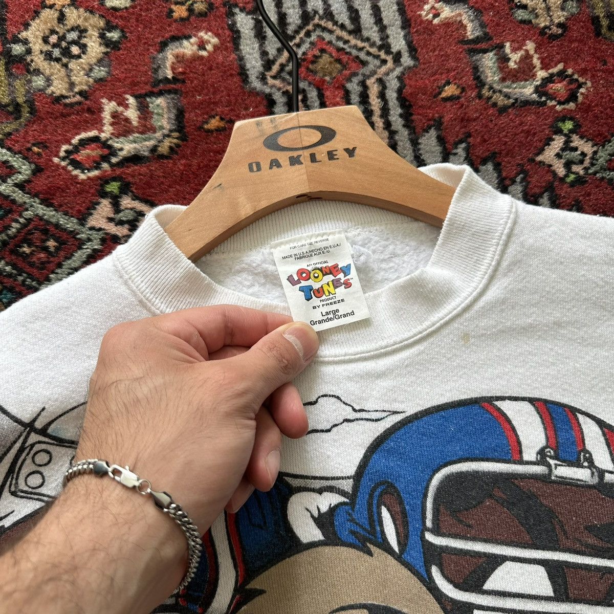 Vintage Looney Tunes Taz Football Crewneck — 1995 Vintage Size US L / EU 52-54 / 3 - 5 Thumbnail