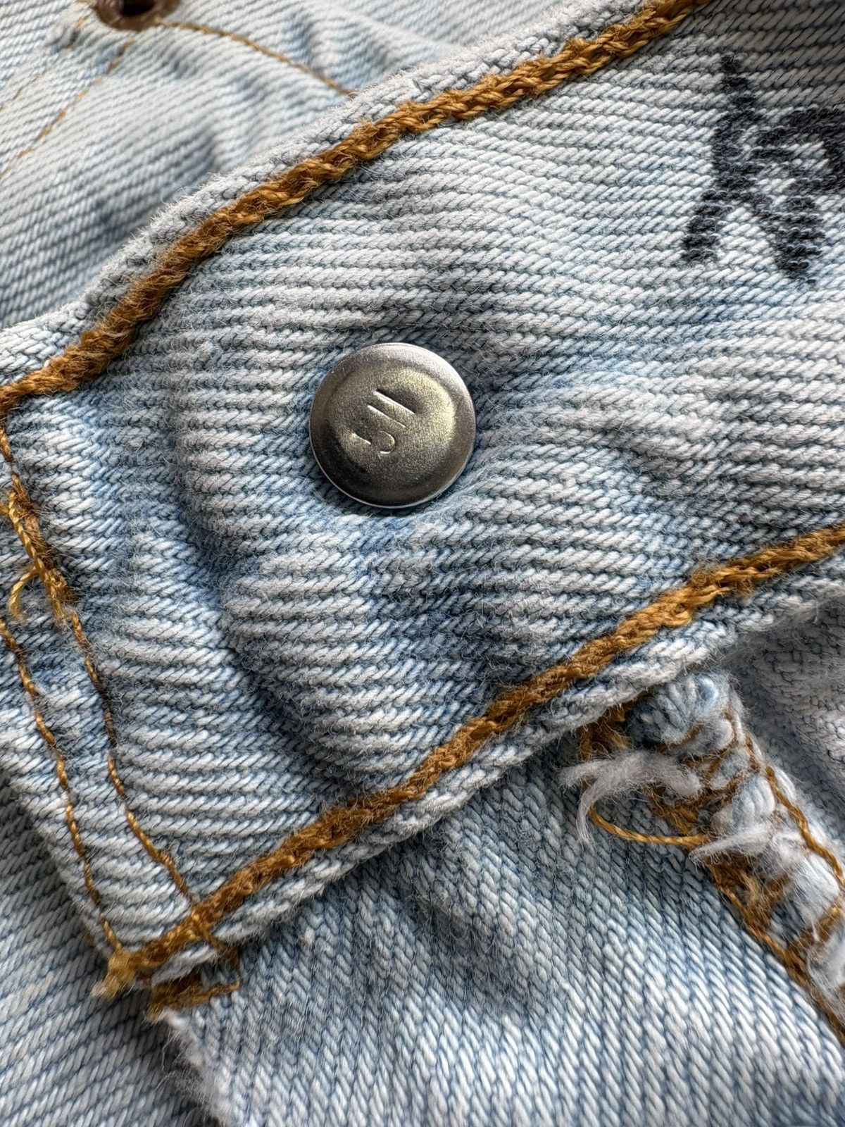 Levi's Levi's 501 Light Wash Made In USA Size US 30 / EU 46 - 19 Thumbnail