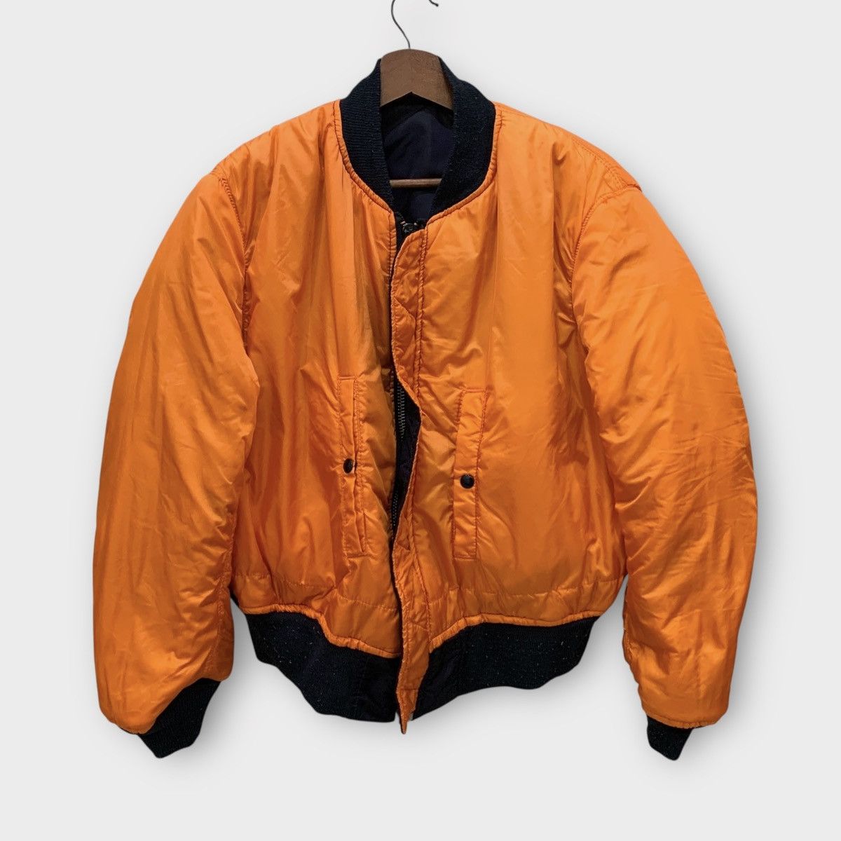 Alpha Industries VINTAGE 1990s USAF MA 1 FLIGHT BOMBER JACKET REVERSIBLE Size US M / EU 48-50 / 2 - 3 Thumbnail