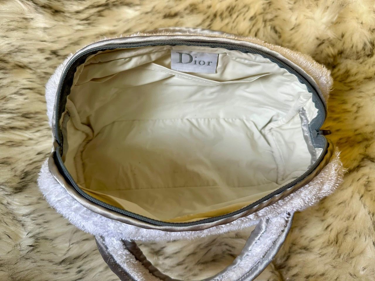 Dior Authentic Christian Dior Star Terry Cloth Bag Size ONE SIZE - 11 Thumbnail