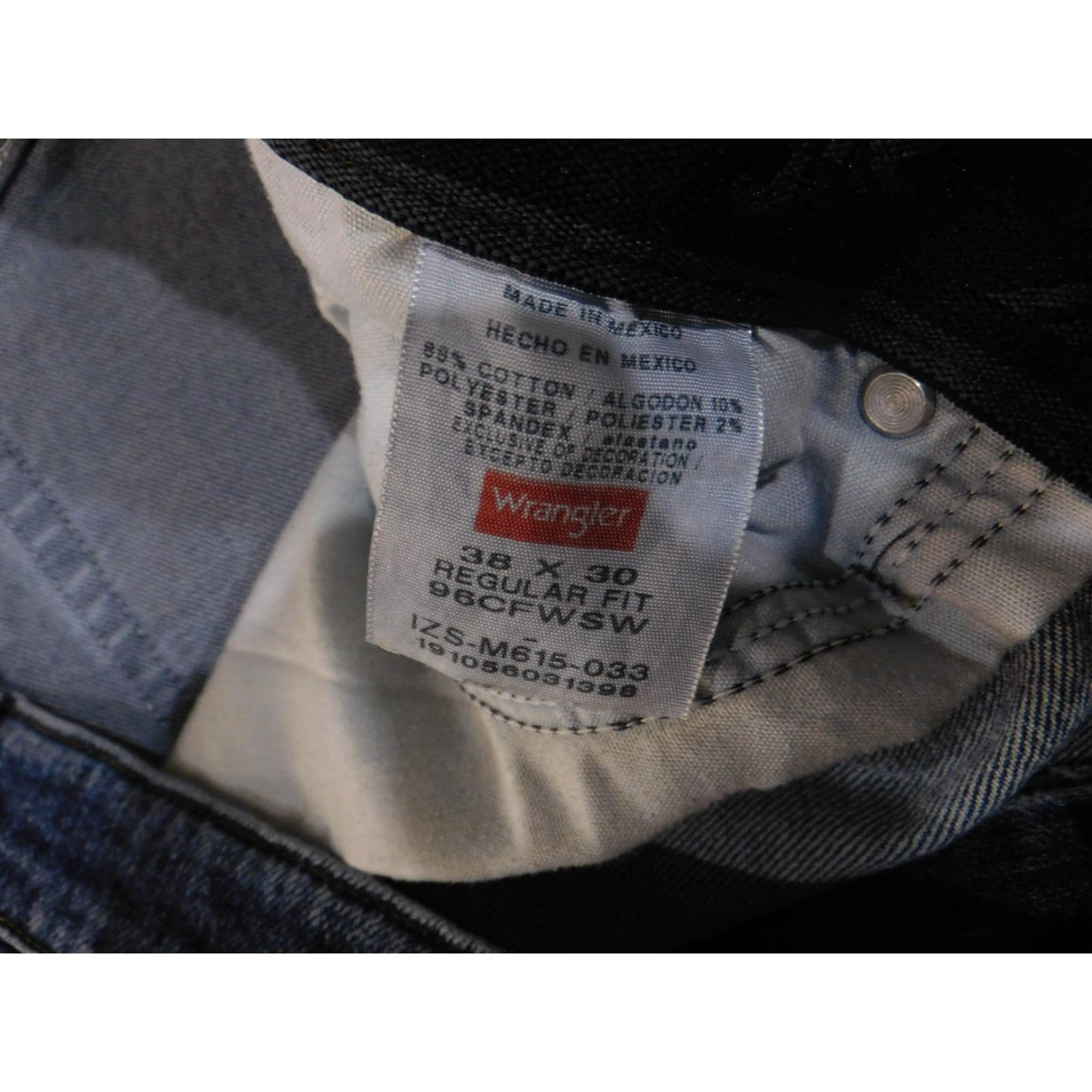 Wrangler Wrangler Jeans Mens 38x25 Blue Regular Fit Comfort Flex Waist Stretch 96GCFWSW Adult Men Denim 5-Pocket Solid Zip Fly Stonewash Size US 38 / EU 54 - 7 Thumbnail