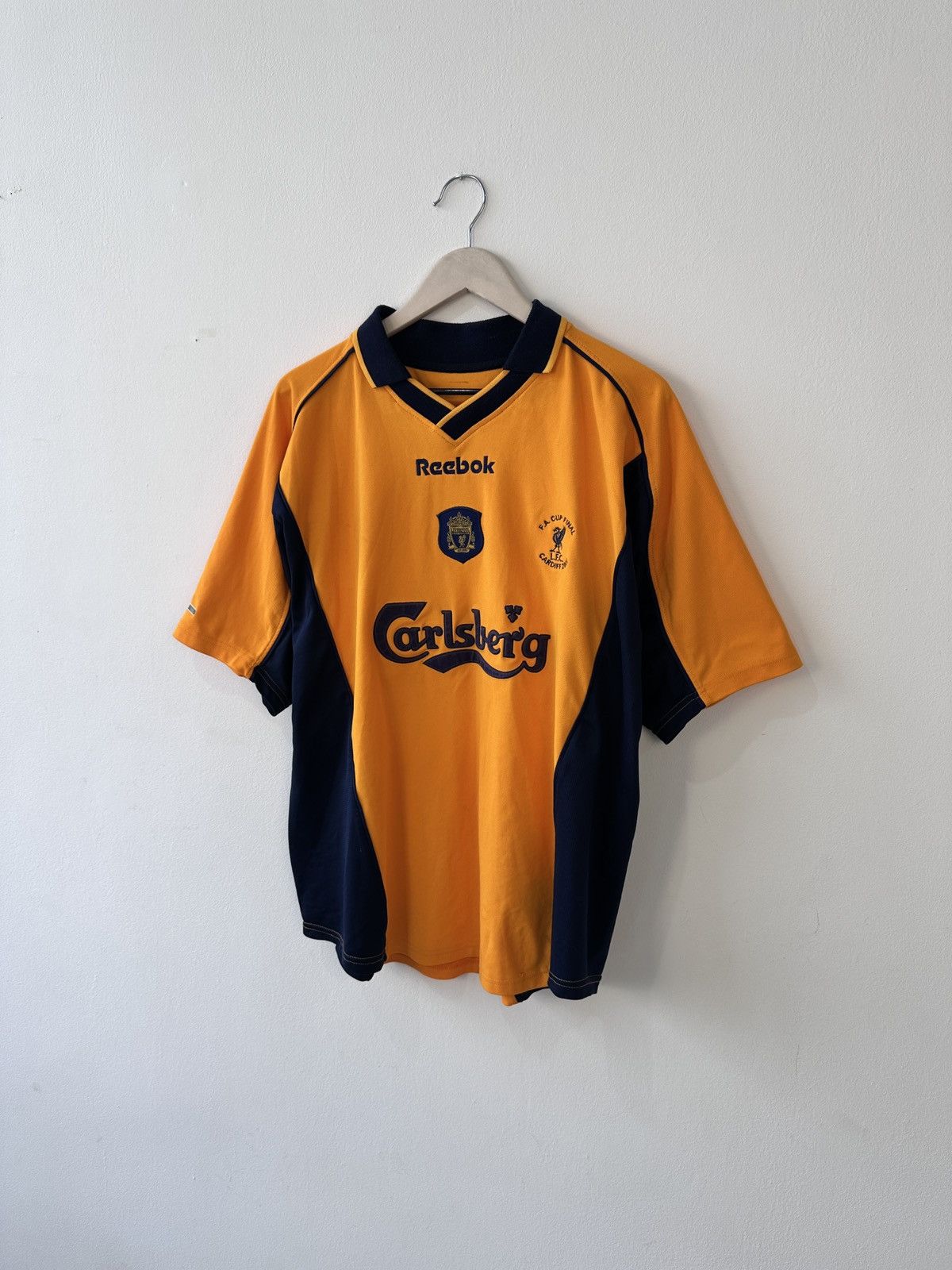 Reebok Vtg 2001 LIVERPOOL FC Away Shirt OWEN #10 Jersey Reebok XL Size US XL / EU 56 / 4 - 4 Thumbnail