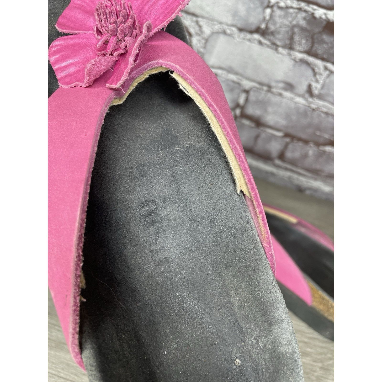 Mephisto Mephisto Violette Pink Leather Rose Flower Thong Cork Sandal Size US 6.5 / IT 36.5 - 10 Thumbnail