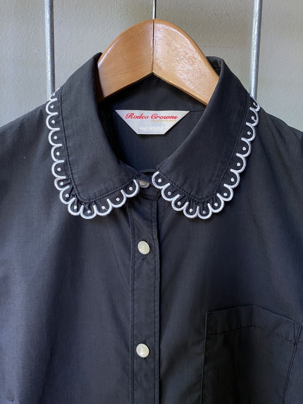 Other Rodeo Crowns black shirt Size ONE SIZE - 12 Thumbnail