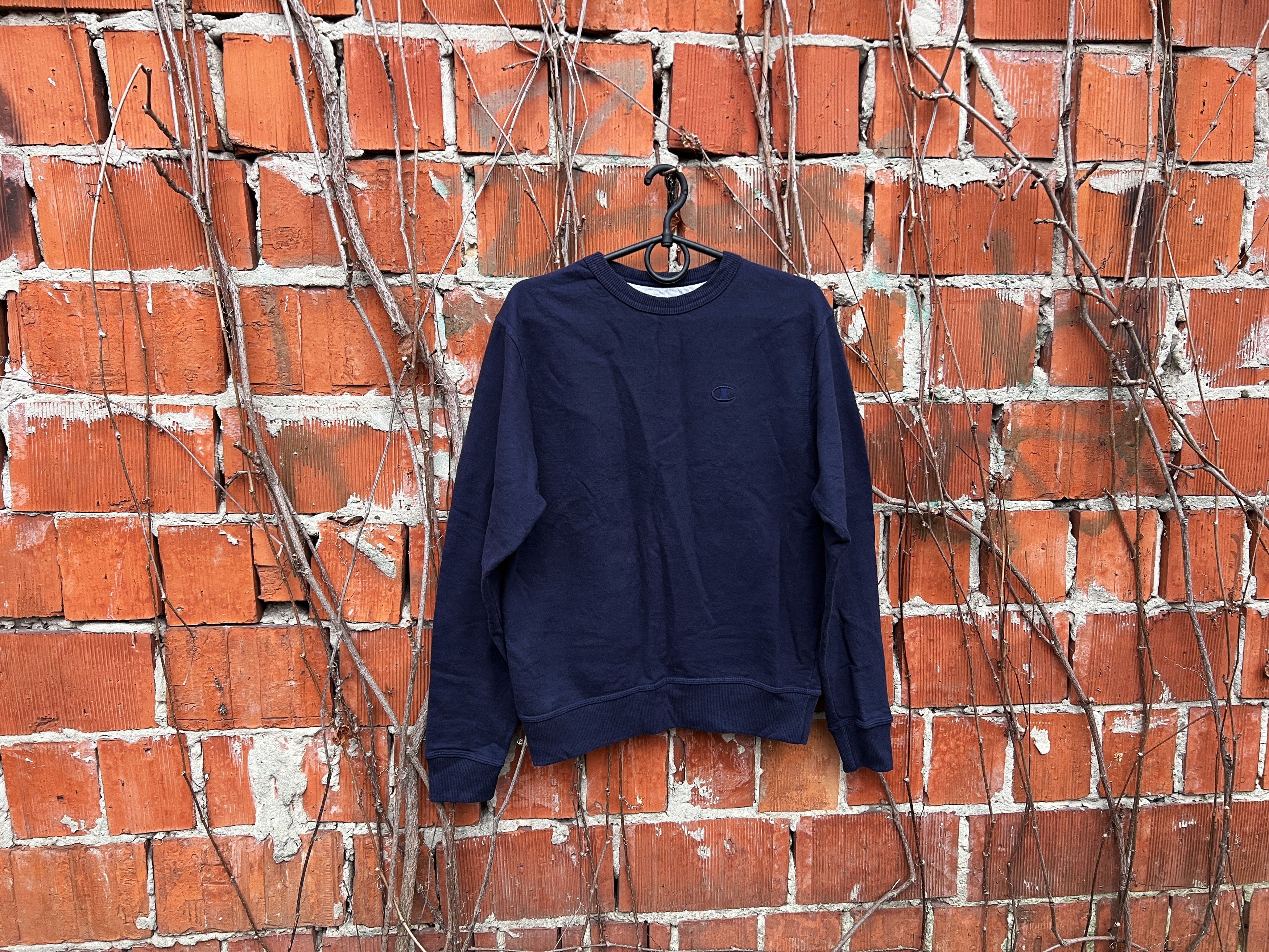 Champion 💲RARE💲 Champion Vintage Dark Blue Sweatshirt S Small Size Size US S / EU 44-46 / 1 - 1 Thumbnail