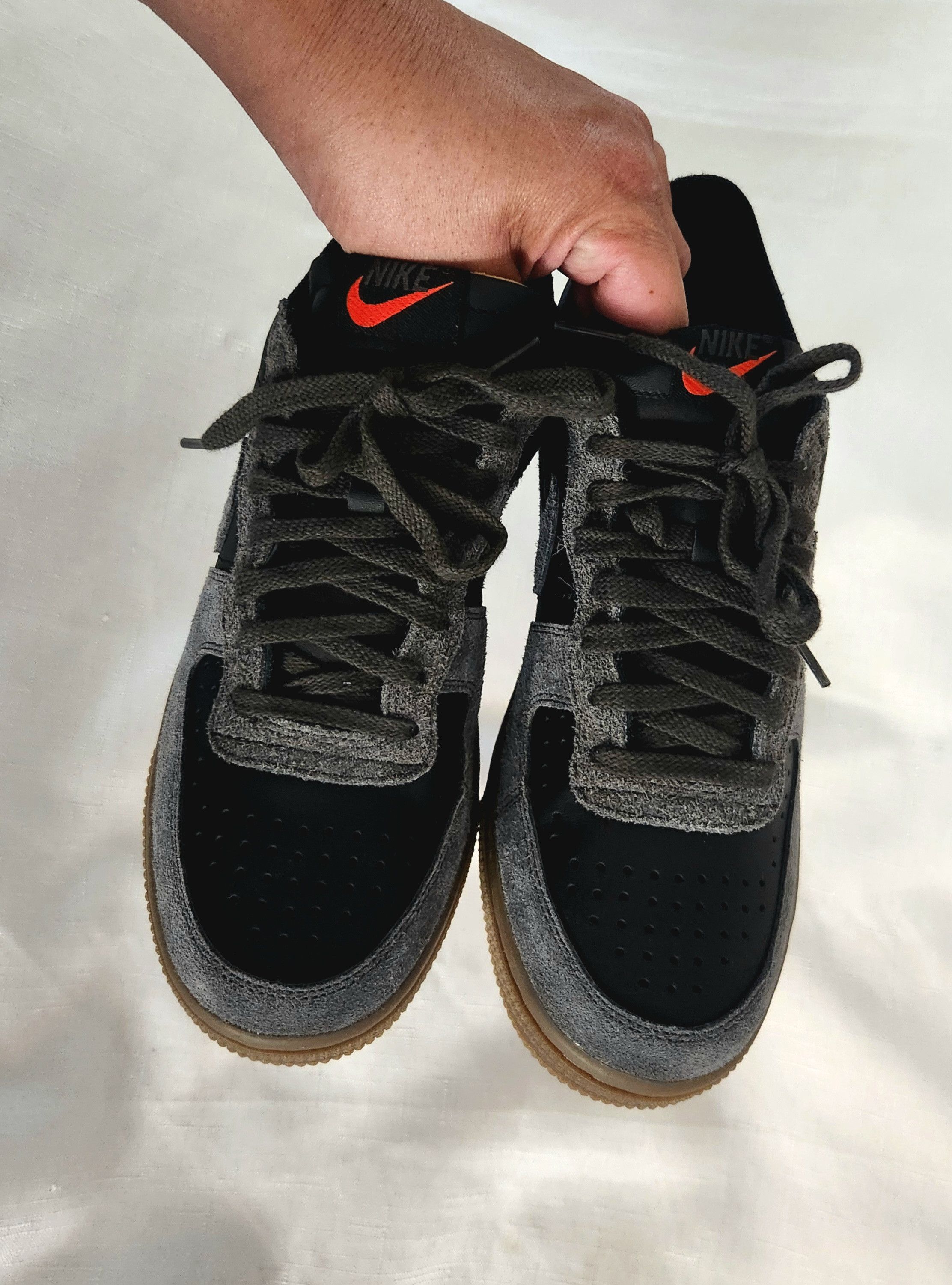 Nike Nike Terminator Low Black Medium Ash Gum Grey 8 FV0396-001 Size US 8 / EU 41 - 8 Thumbnail
