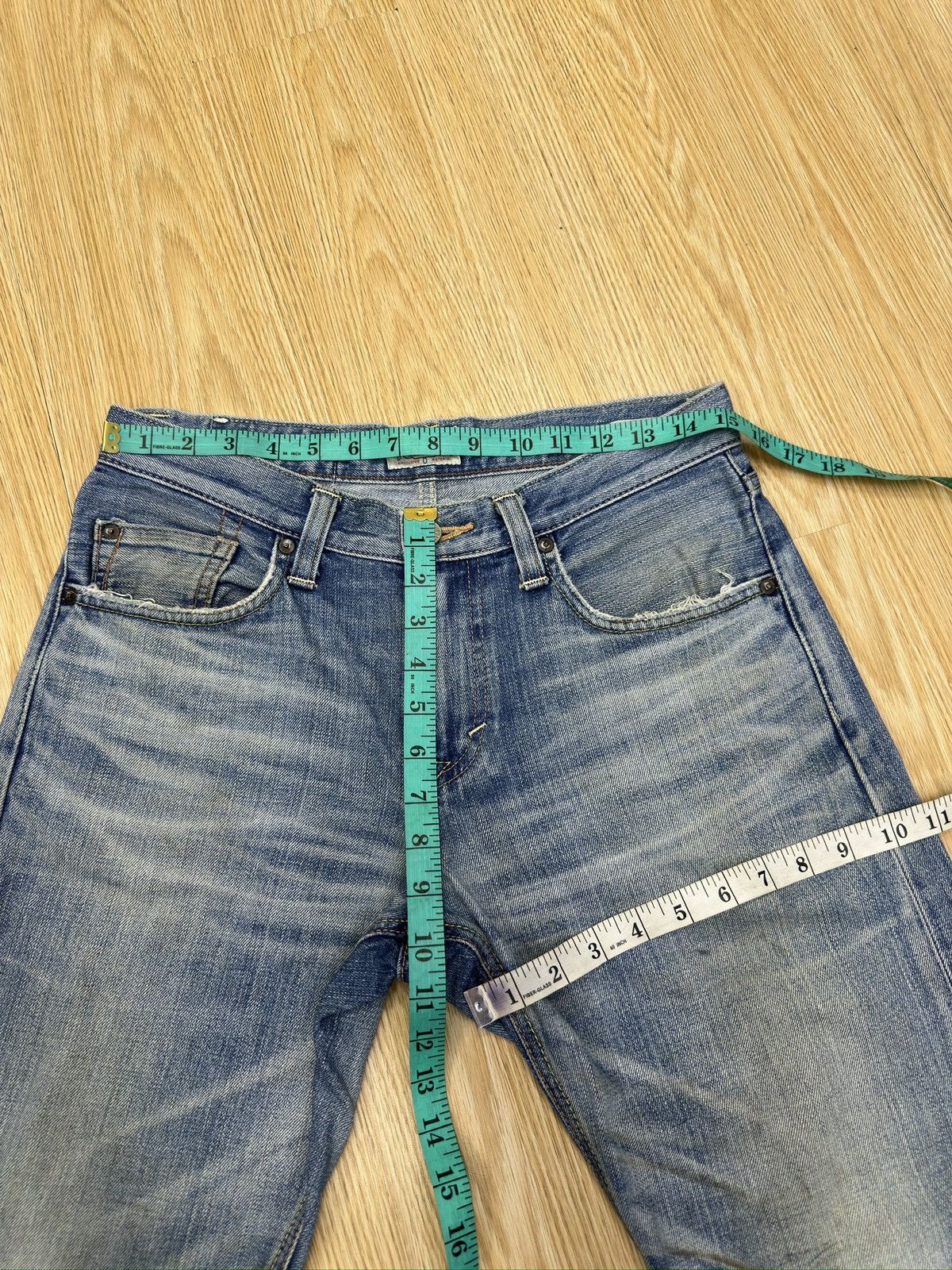 Vintage Edwin Tailor Exclusive Distressed Denim Size 30 F22