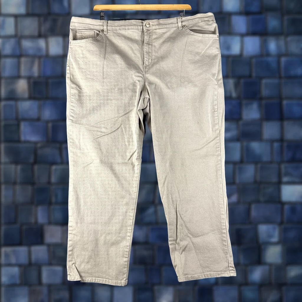 Gloria Vanderbilt Gloria Vanderbilt Jeans Womens 22W Amanda Tan Cotton Stretch Size 40" / US 18 - 1 Thumbnail
