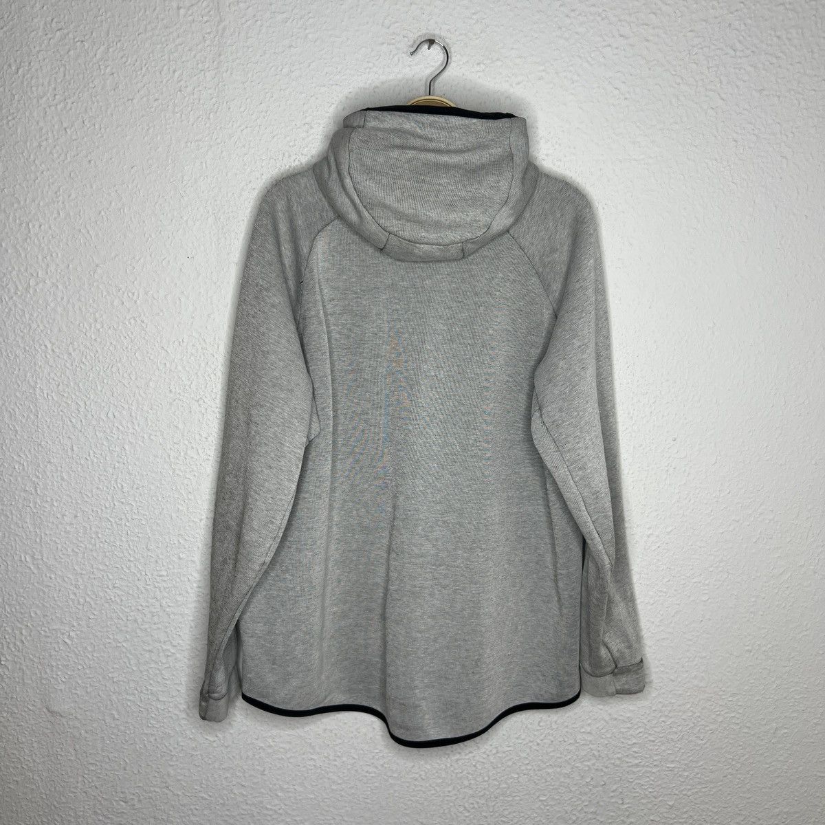 Nike Nike Tech Fleece Hoodie Grey Jacket Zip Size US XL / EU 56 / 4 - 8 Thumbnail