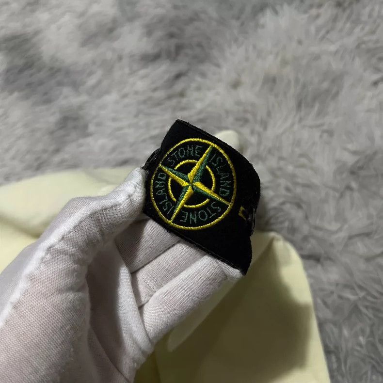 Stone Island Stone Island Crewneck Sweatshirt in Light Yellow -2506 Size US L / EU 52-54 / 3 - 3 Thumbnail