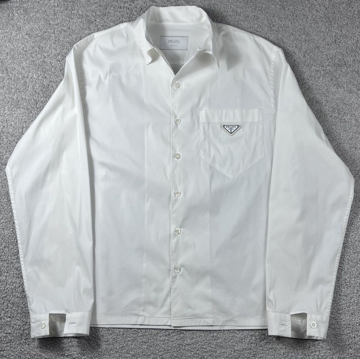 Prada Prada White Triangle Shirt Size M Size US M / EU 48-50 / 2 - 2 Thumbnail