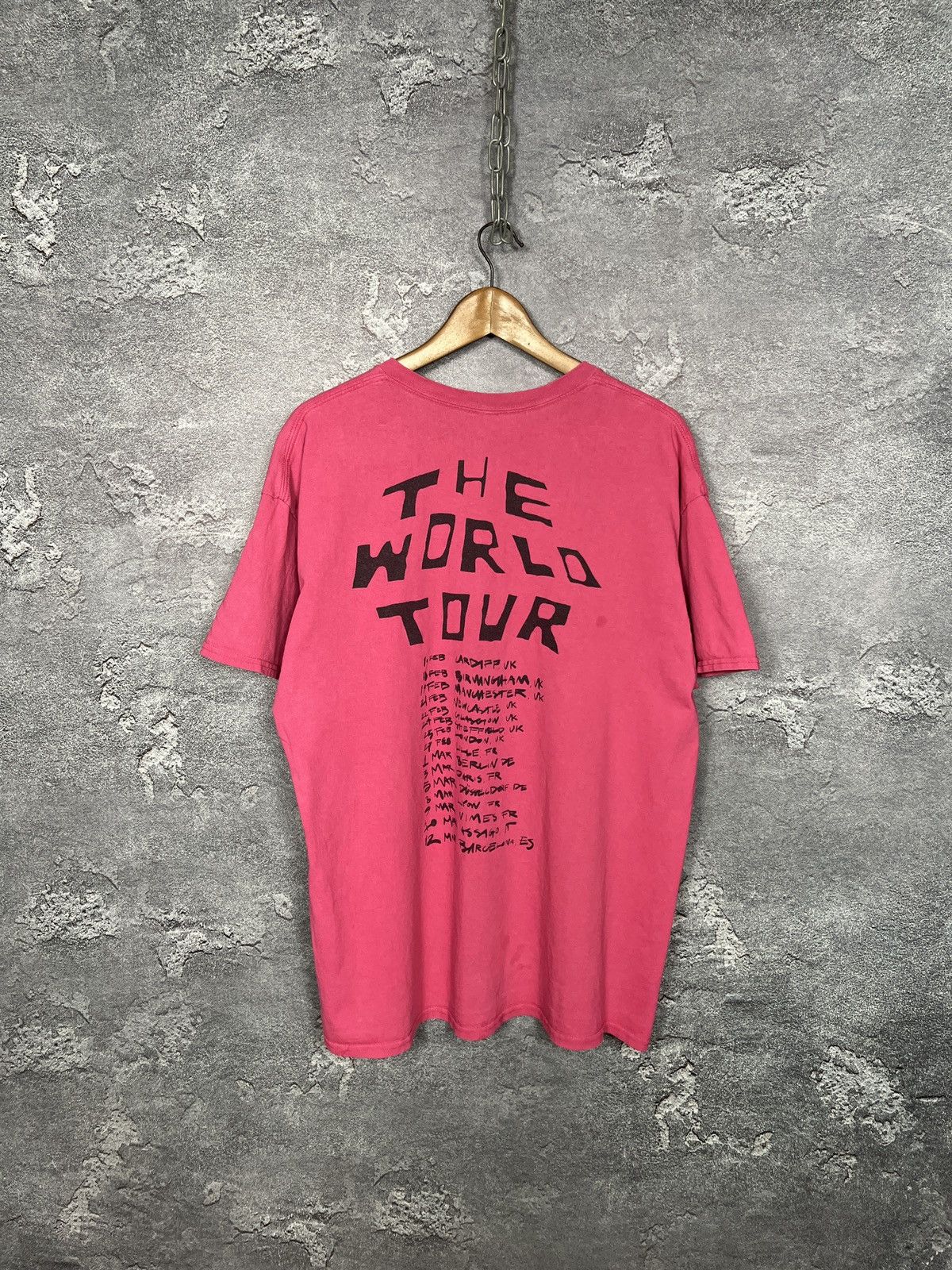 Band Tees Youngblud World Tour Pink Band T-shirt Tee Size Xl Size US XL / EU 56 / 4 - 2 Thumbnail