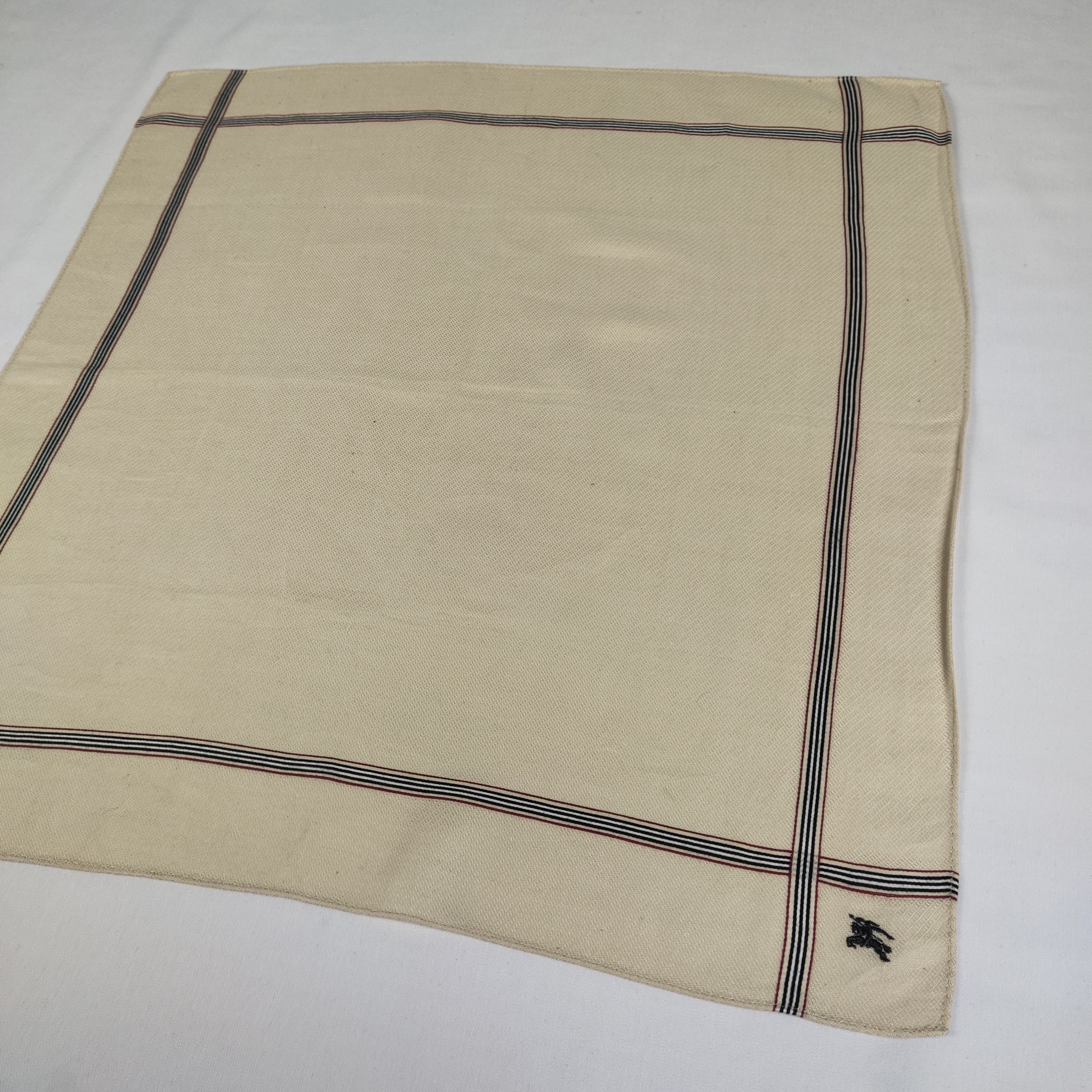 Burberry × Vintage Burberry Handkerchief / Neckerchief / Bandana FZ398 Size ONE SIZE - 4 Thumbnail