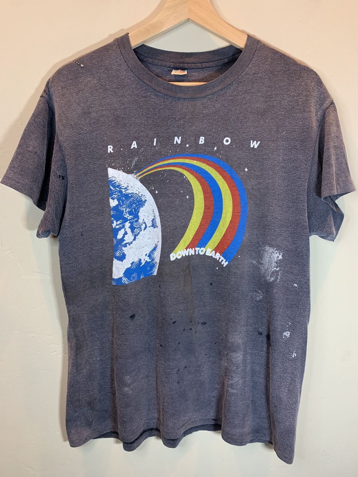 Band Tees × Vintage RARE* Vintage 70’s Rainbow Down To Earth Single Stitch Shirt Size US L / EU 52-54 / 3 - 1 Thumbnail