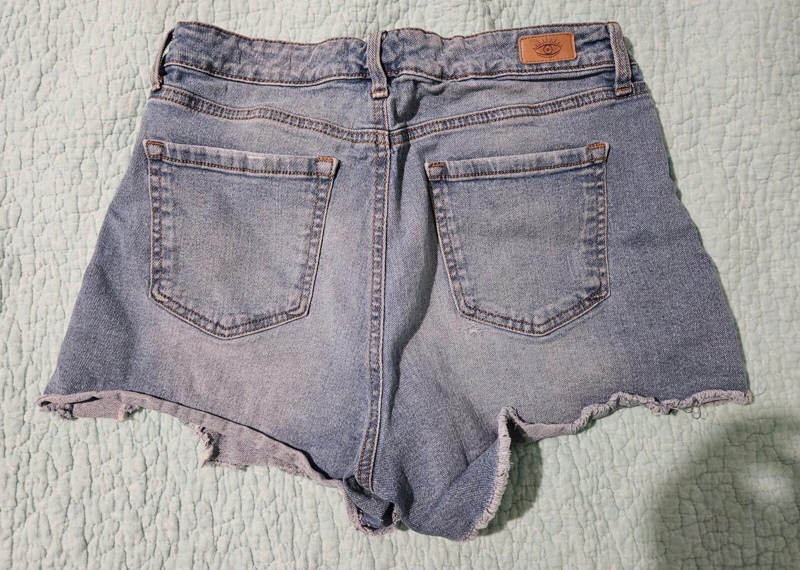 Other Sofia vergara denim shorts size 8 Size 32" / US 10 / IT 46 - 2 Thumbnail
