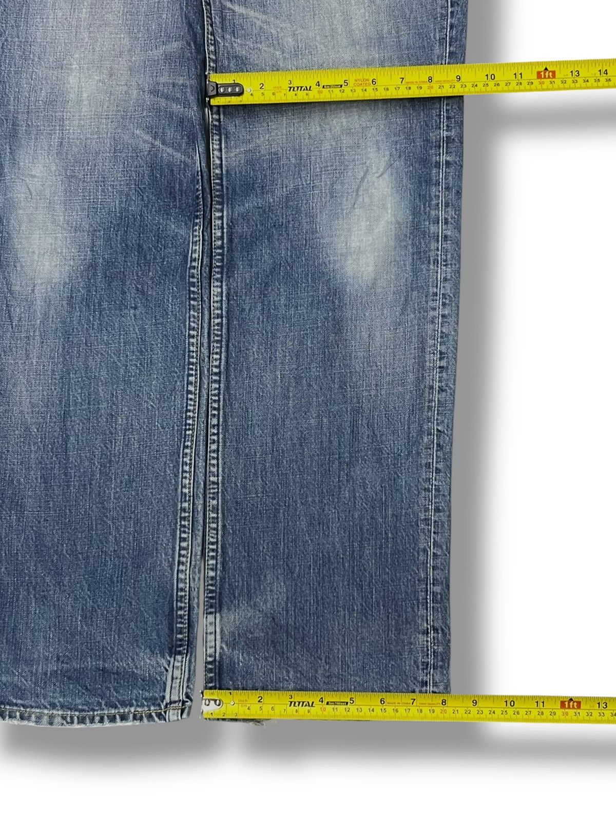Levi's Vintage Levi’s 502 - Faded Wash, Distressed Denim Size US 33 - 19 Thumbnail