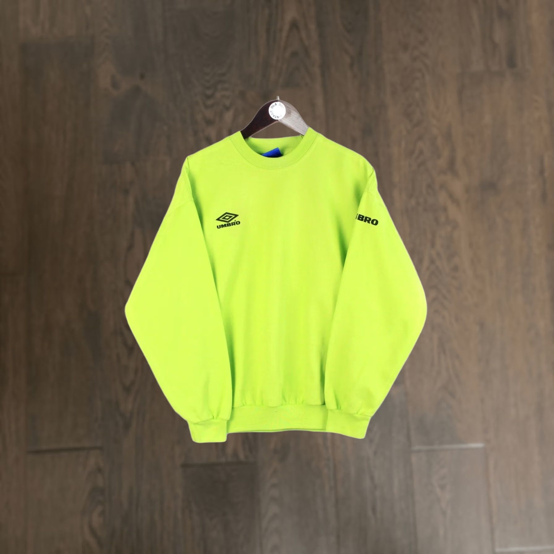 Umbro × Vintage Umbro England Vintage Green Flag Sweatshirt