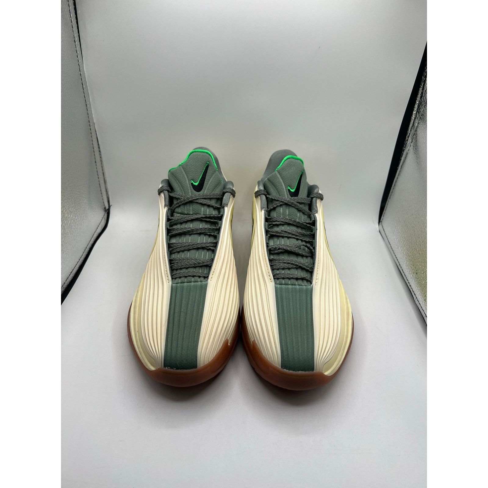 Nike Jrue Holiday X Nike Air Zoom GT Cut 3 Turbo “Celtics” Size US 8.5 / EU 41-42 - 2 Thumbnail