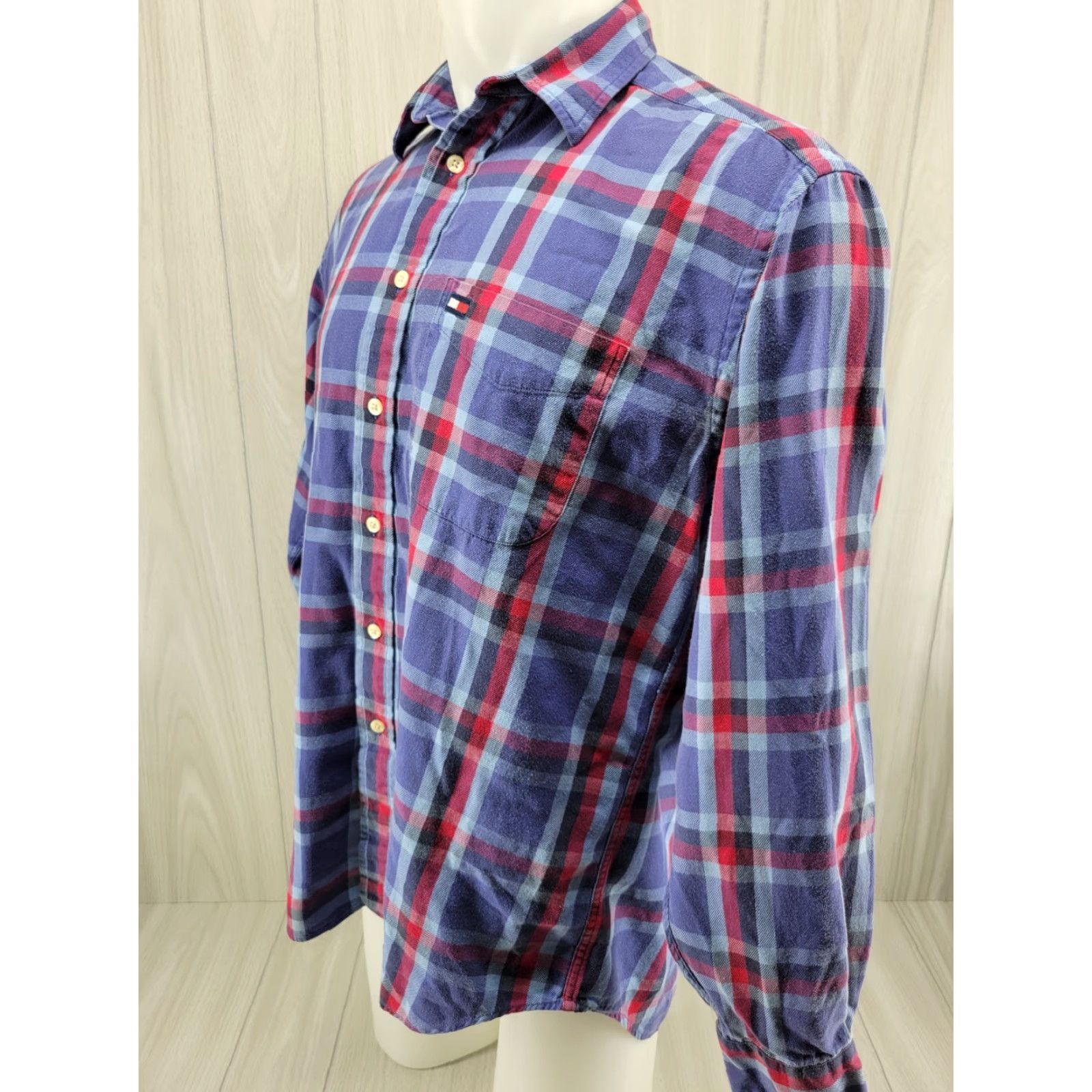 Tommy Hilfiger VINTAGE Tommy Hilfiger Shirt Mens Flannel Cotton Plaid Blue Box Logo Flag 1990s Size M Size US M / EU 48-50 / 2 - 2 Thumbnail