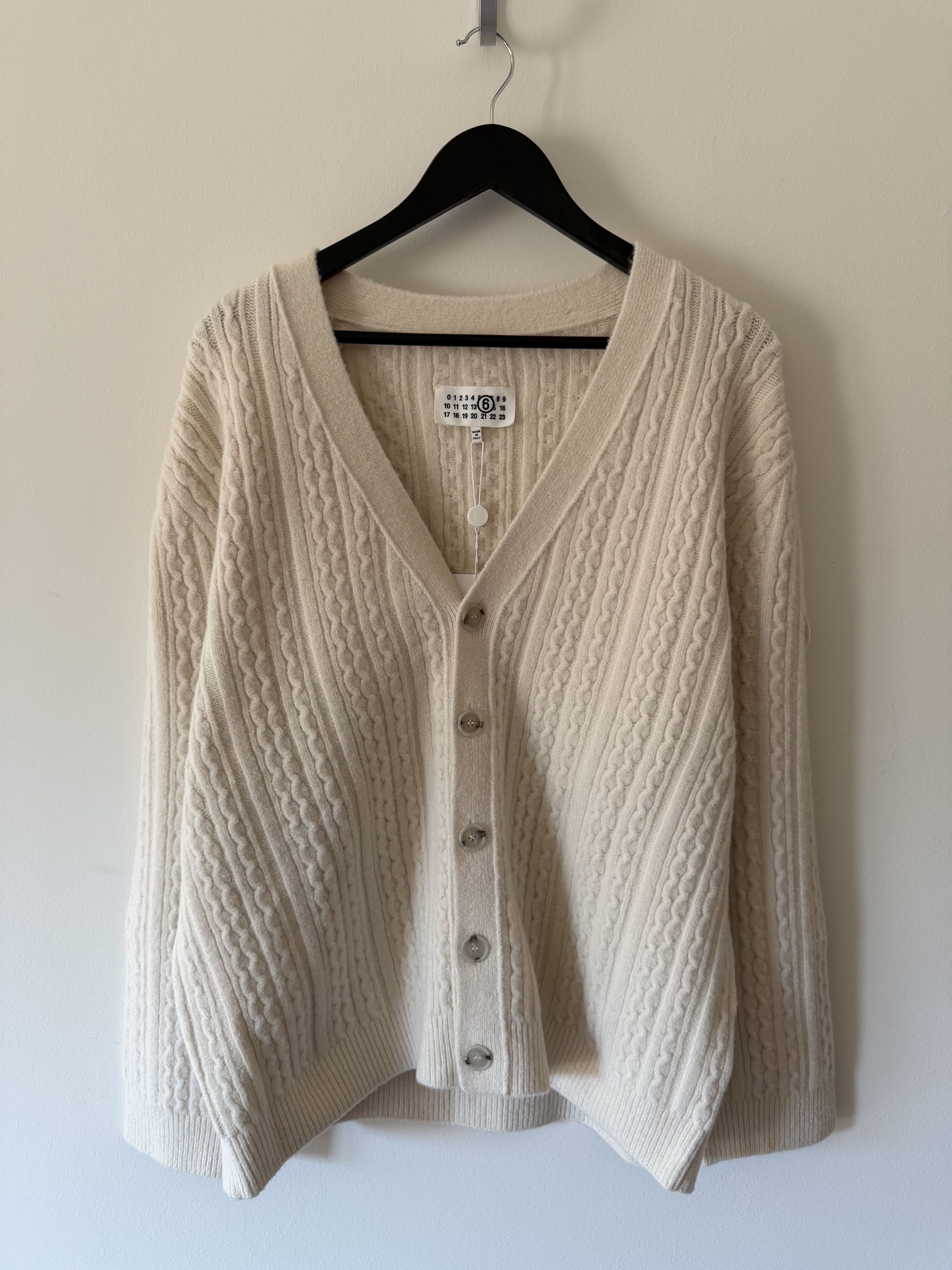 MM6 MM6 Maison Margiela Cable Knit Cardigan in Cream Size US L / EU 52-54 / 3 - 1 Thumbnail