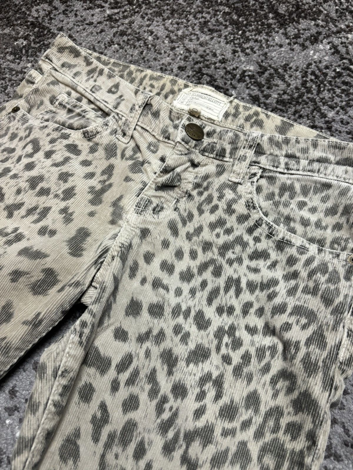 Current/Elliot × Japanese Brand × Vintage Vintage leopard print Current Elliott low waist velvet jeans Size 26" / US 2 / IT 38 - 3 Thumbnail