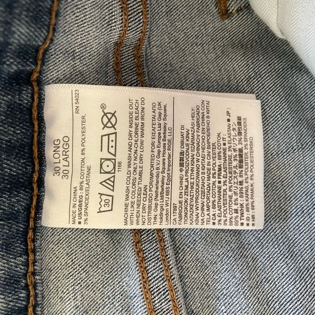 Banana Republic Banana Republic Straight Leg Jeans Lightly Distressed 30 Lon Size 30" / US 8 / IT 44 - 6 Thumbnail