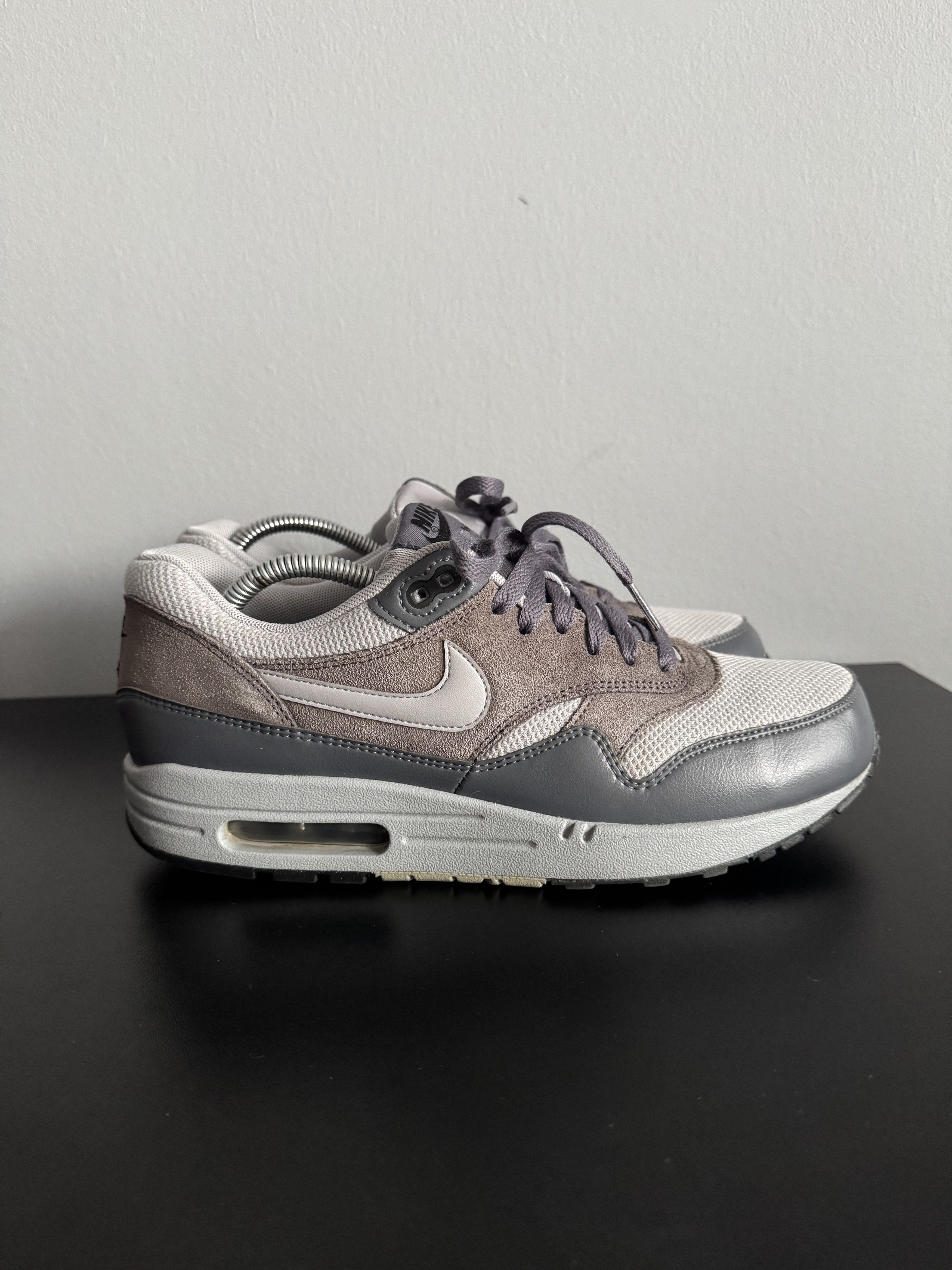 Nike 2015 Nike Air Max 1 Essential Wolf Grey atmos patta OG Size US 9.5 / EU 42-43 - 3 Thumbnail