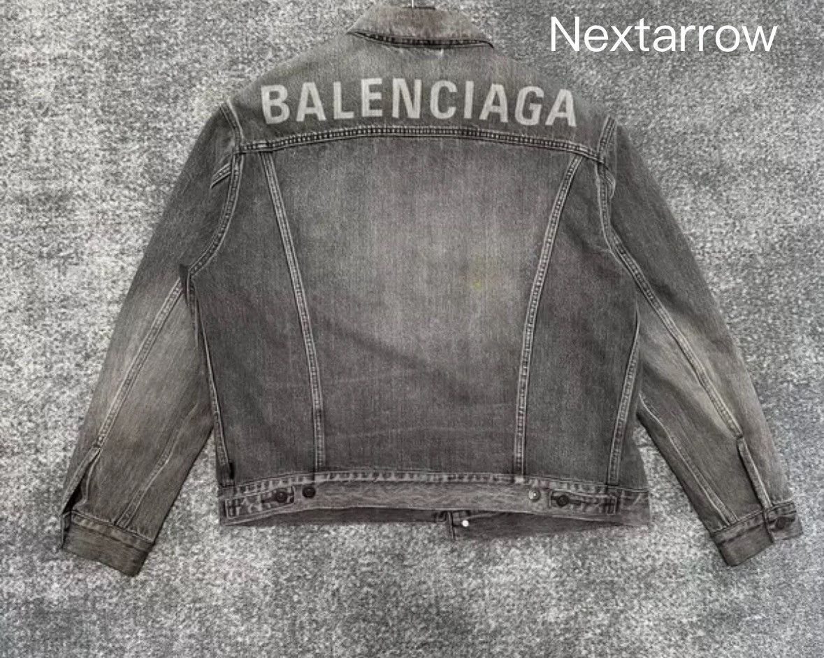 Balenciaga Balenciaga back logo denim jacket2412-Nextarrow Size US M / EU 48-50 / 2 - 2 Thumbnail