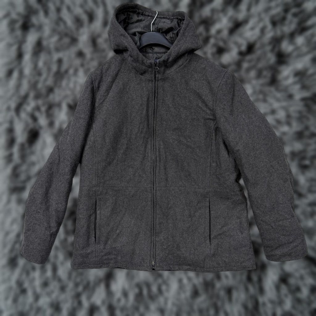 Gap VINTAGE Gap Jacket Mens Large Gray Wool Hooded Parka Full Zip Quilted Lined Padded Pockets 00s Size US L / EU 52-54 / 3 - 1 Thumbnail