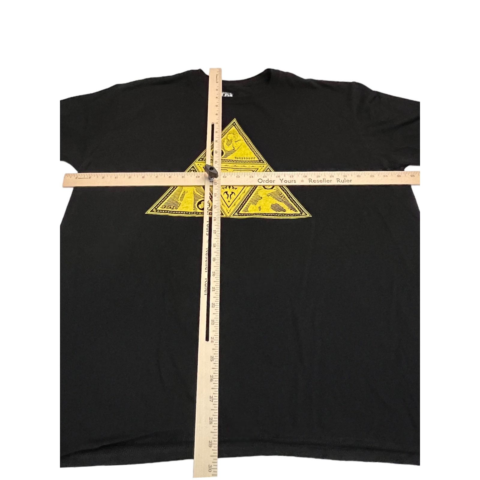 Nintendo Legend of Zelda Black T-Shirt 2XL Triforce Nintendo 2019 Size US XXL / EU 58 / 5 - 5 Thumbnail