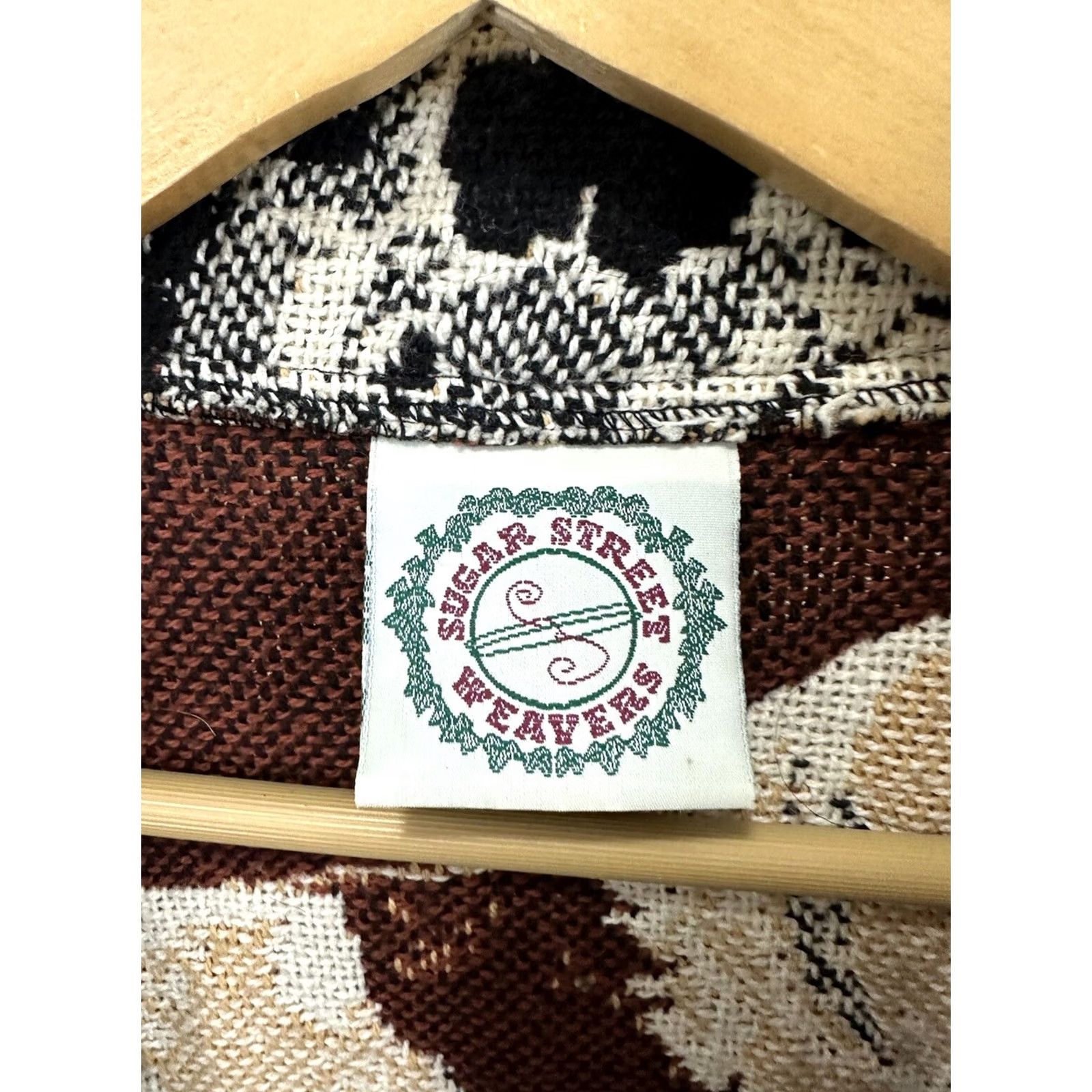 Sugar VTG Sugar Street Weavers Cardigan Sweater Womens One Size Multicolor Dog Beagle Lab Husky AOP All Over Knit Knitwear Size ONE SIZE - 3 Thumbnail
